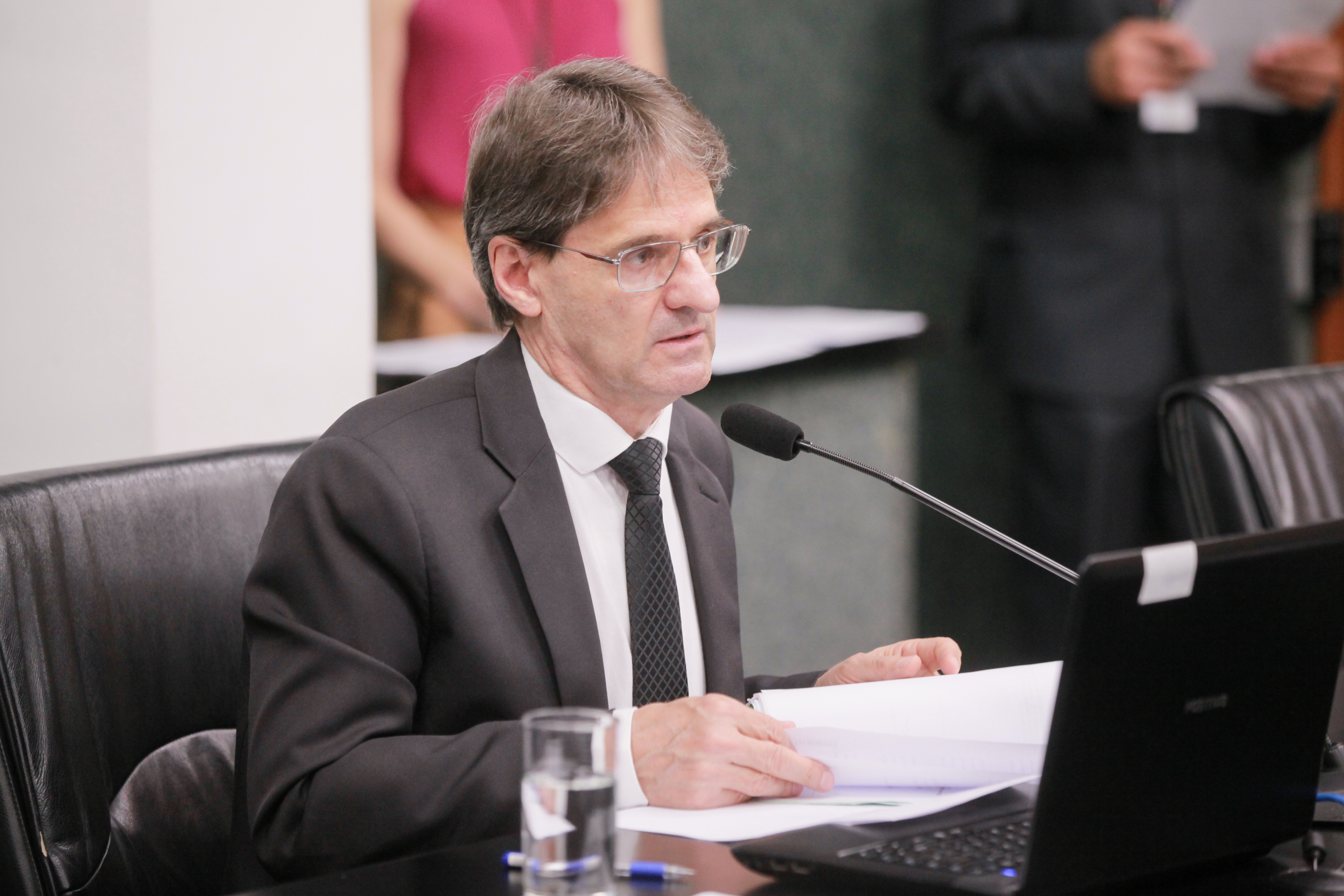 - Deputado Neodi Saretta (PT)