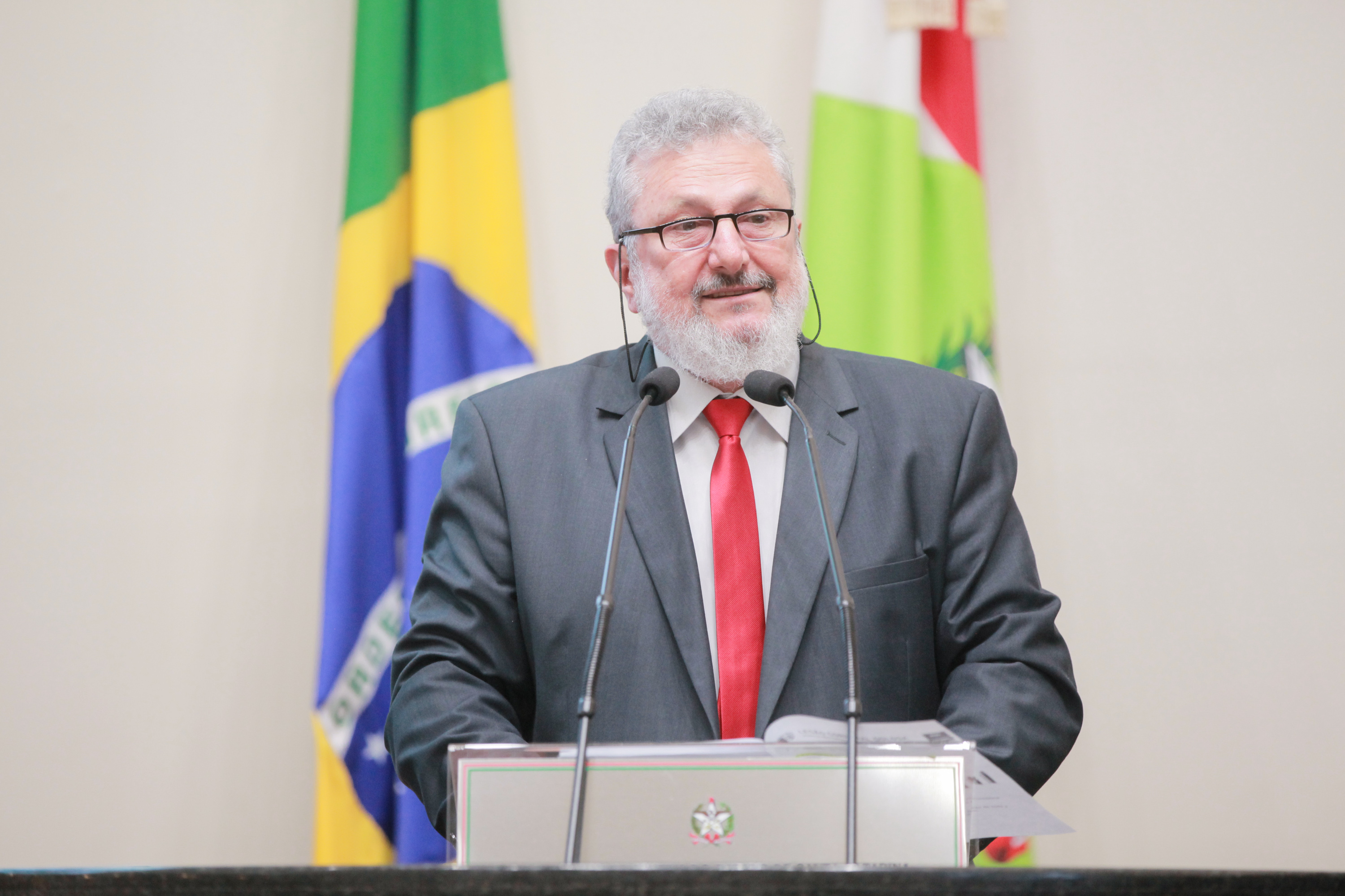- Deputado Padre Pedro Baldisera (PT)