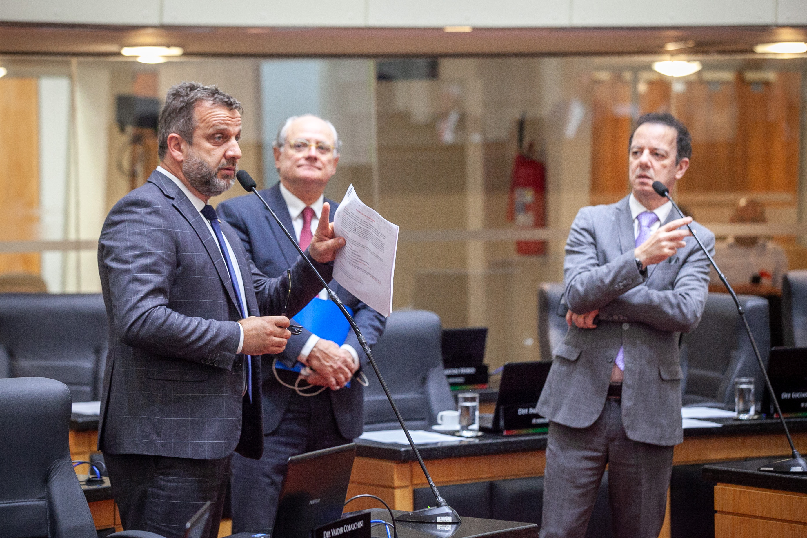 Deputado Jerry Comper (MDB), Deputado Dr. Vicente Caropreso (PSDB) e Deputado Ismael dos Santos (PSD)