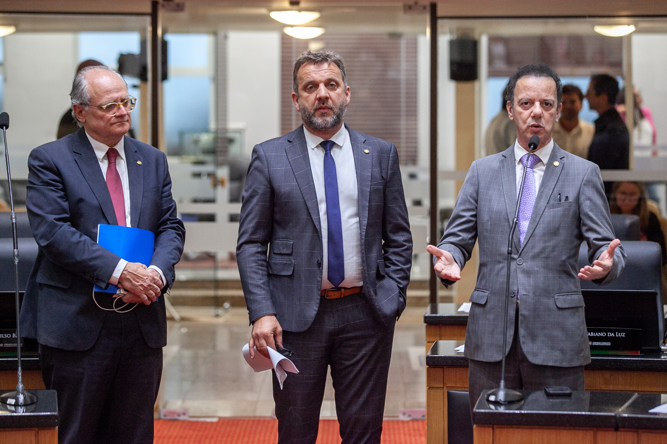 Deputado Dr. Vicente Caropreso (PSDB), Deputado Jerry Comper (MDB) e Deputado Ismael dos Santos (PSD)