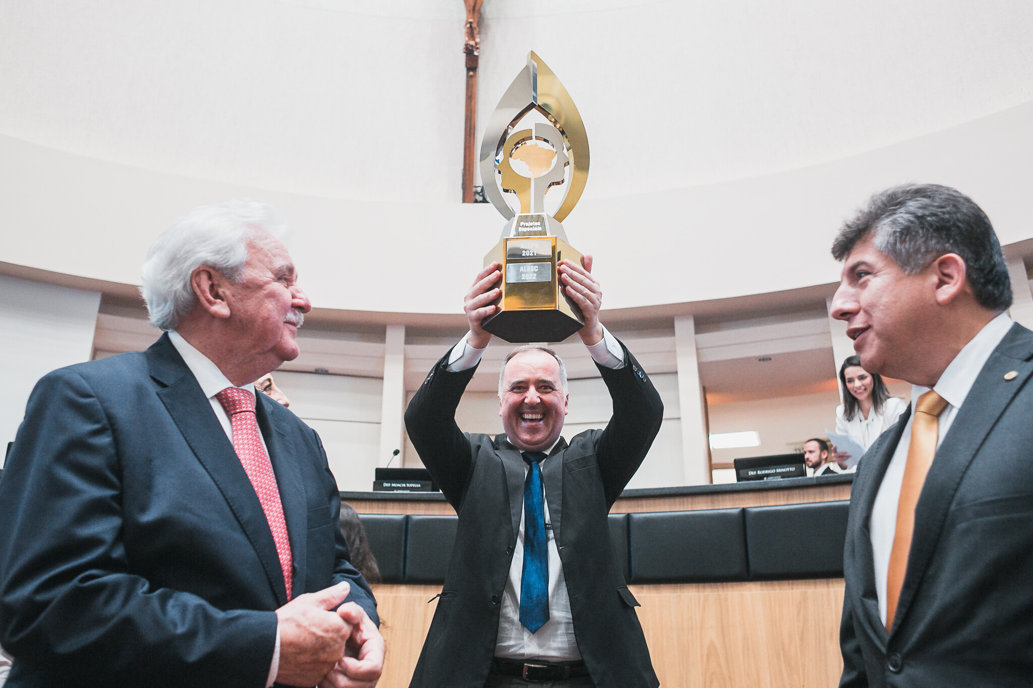 Alesc recebe prêmio e certificado de Assembleia Cidadã pelo PAB