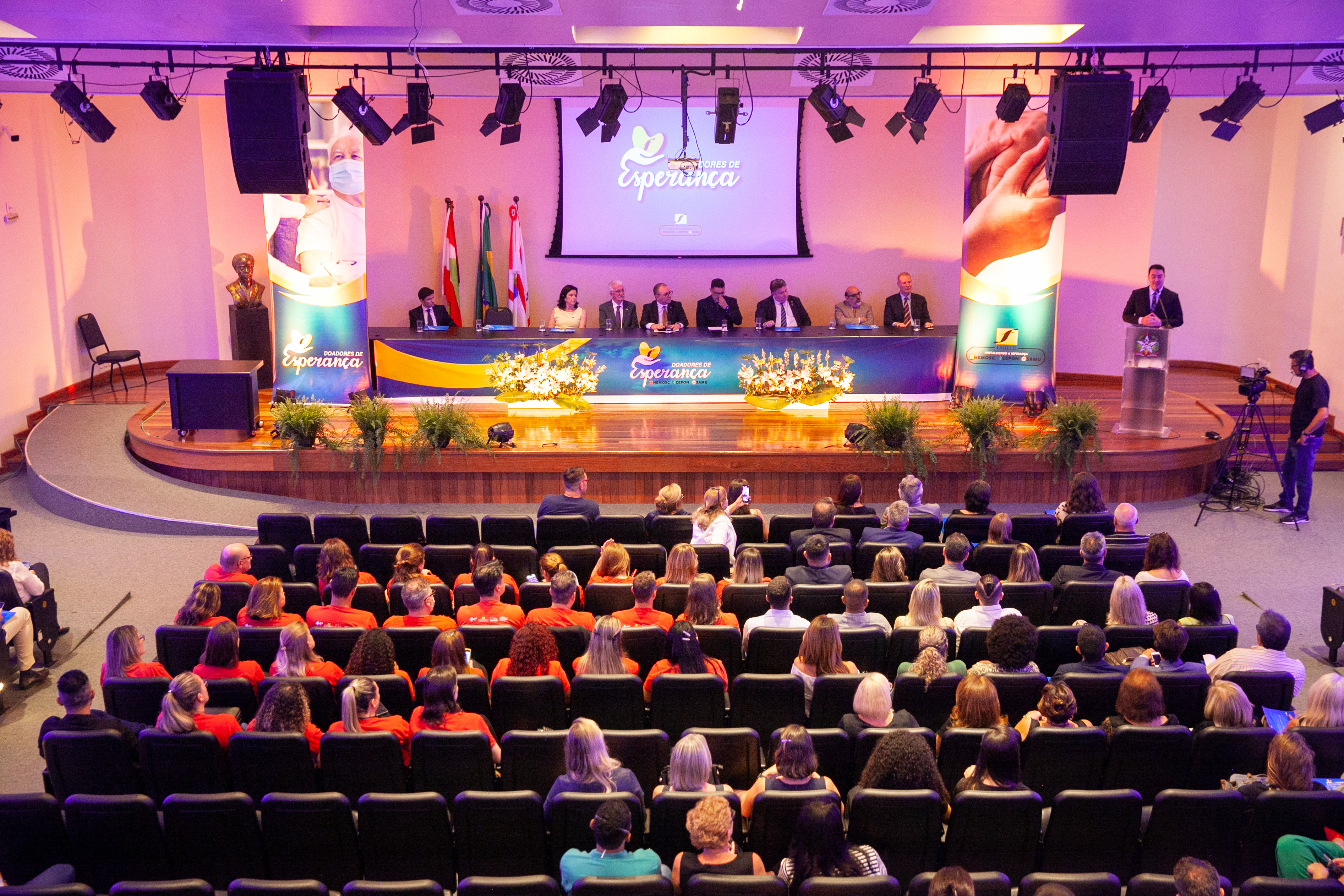 Ato de Prestação de Contas e Agradecimento aos Doadores 2020/2021 Fahece-Hemosc