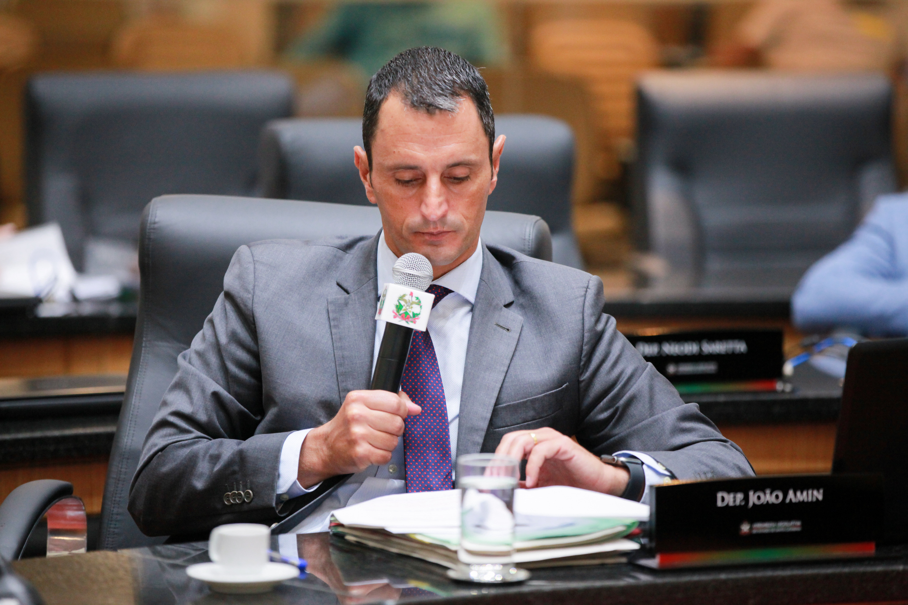 - Deputado João Amin (PP)