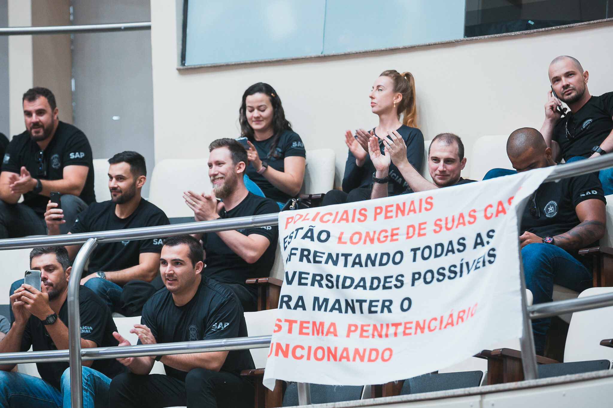 Seis matérias do Executivo são aprovadas nesta quarta (14)