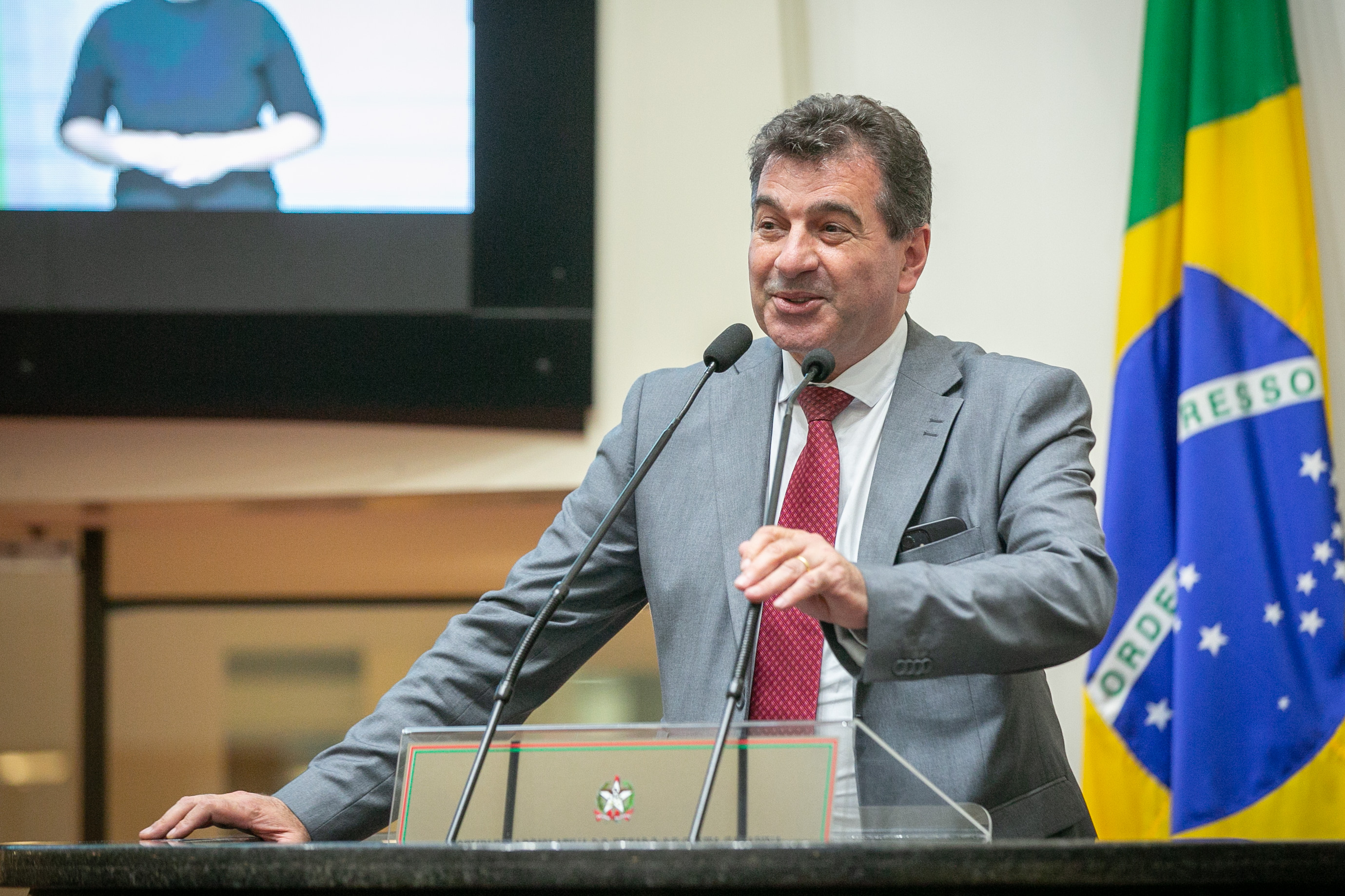Deputado Valdir Cobalchini (MDB)