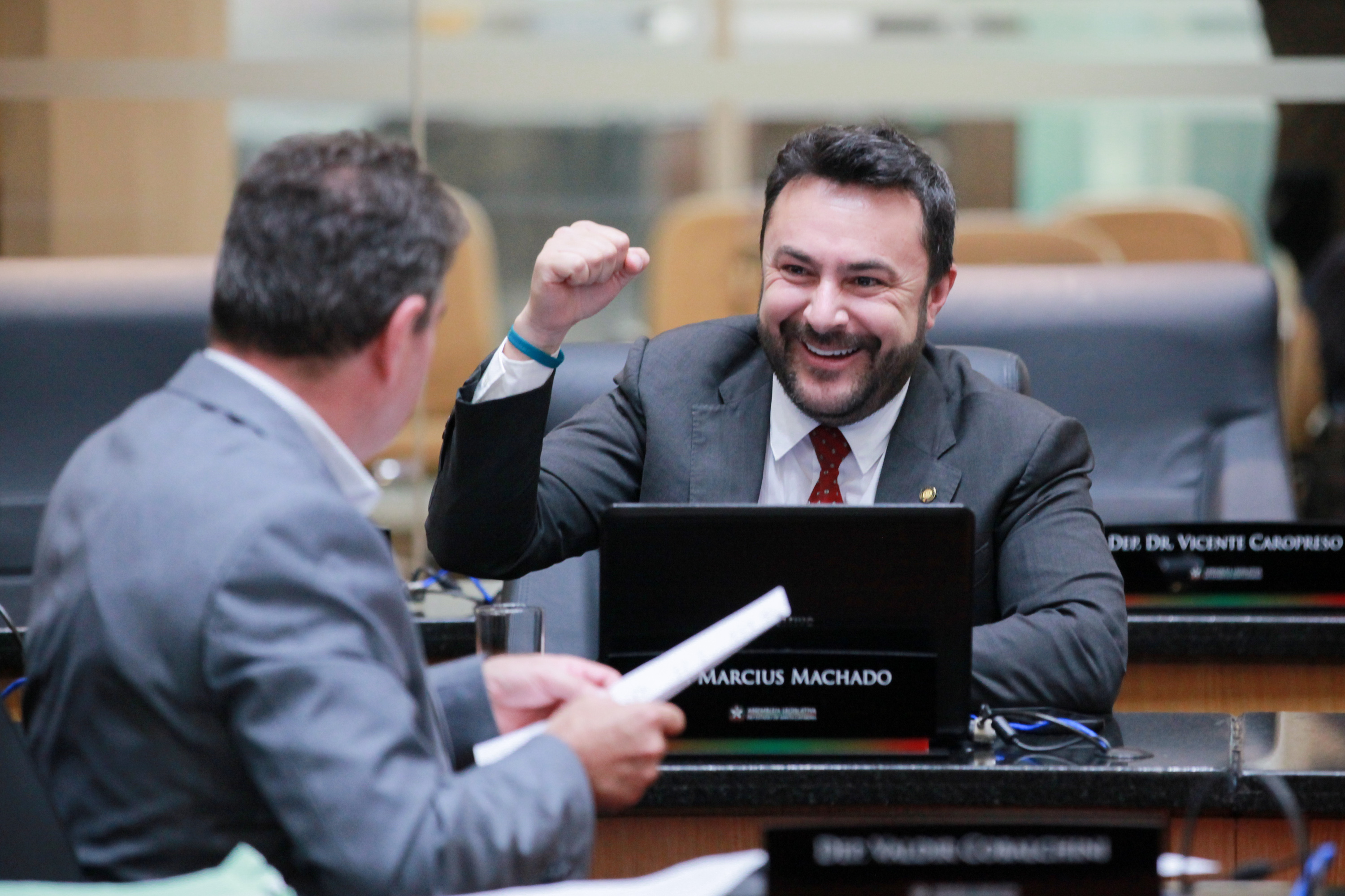 - Deputado Marcius Machado (PL)
