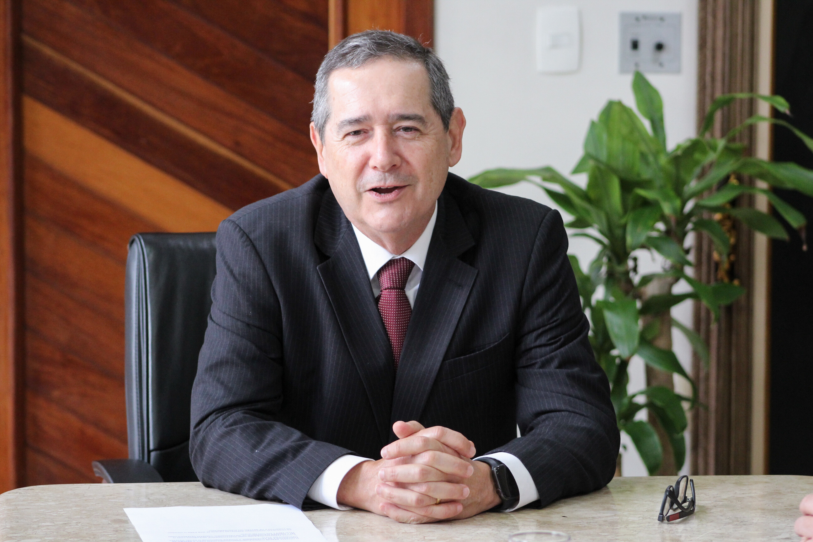 Desembargador Ricardo Teixeira do Valle Pereira, presidente do TRF4.