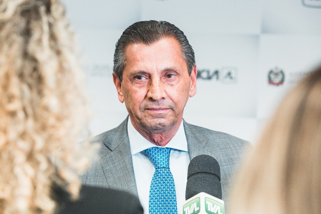 Iniciando sétimo mandato, Julio Garcia reafirma compromissos com SC