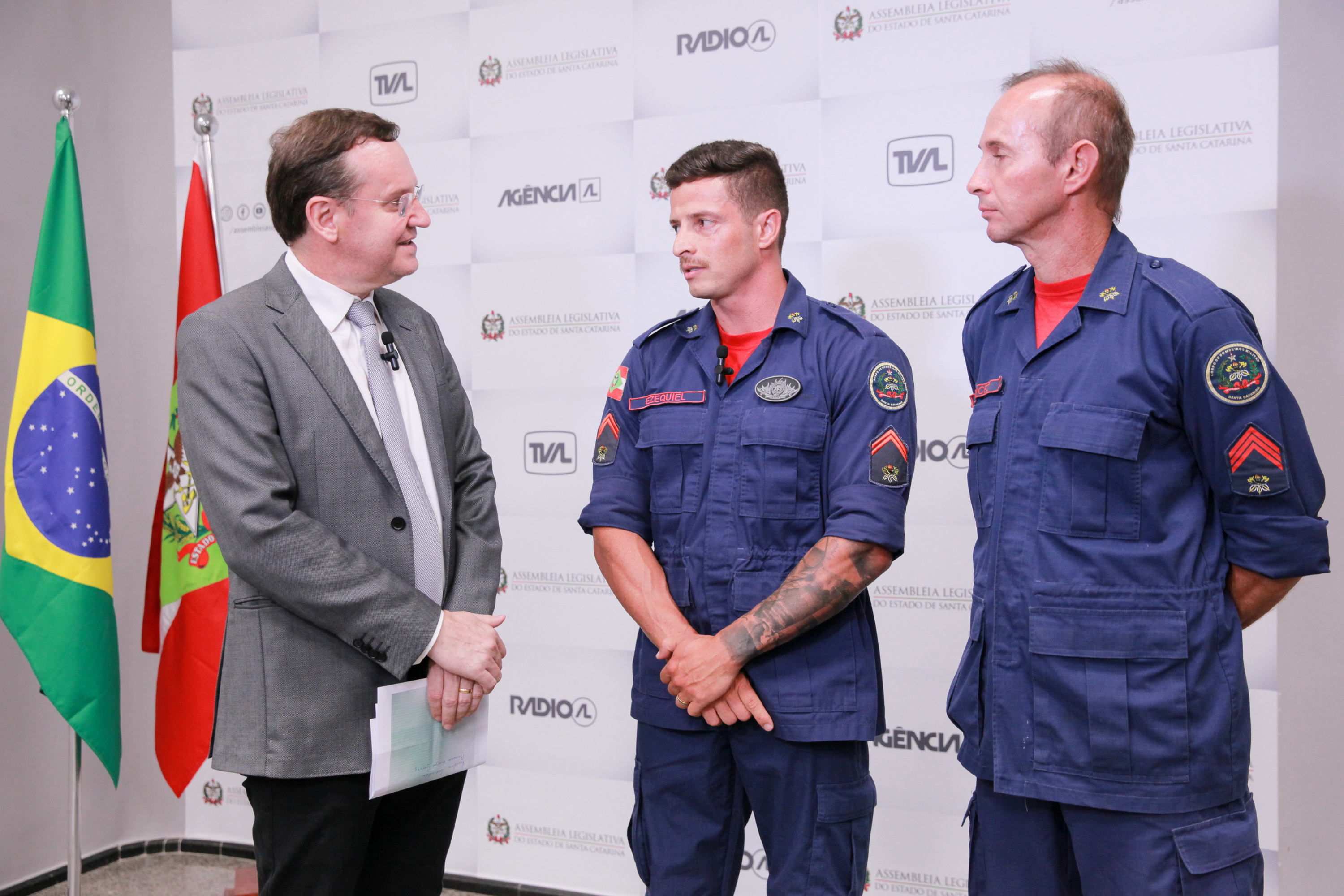 MOÇÃO – Deputado Miotto presta homenagem à Bombeiros