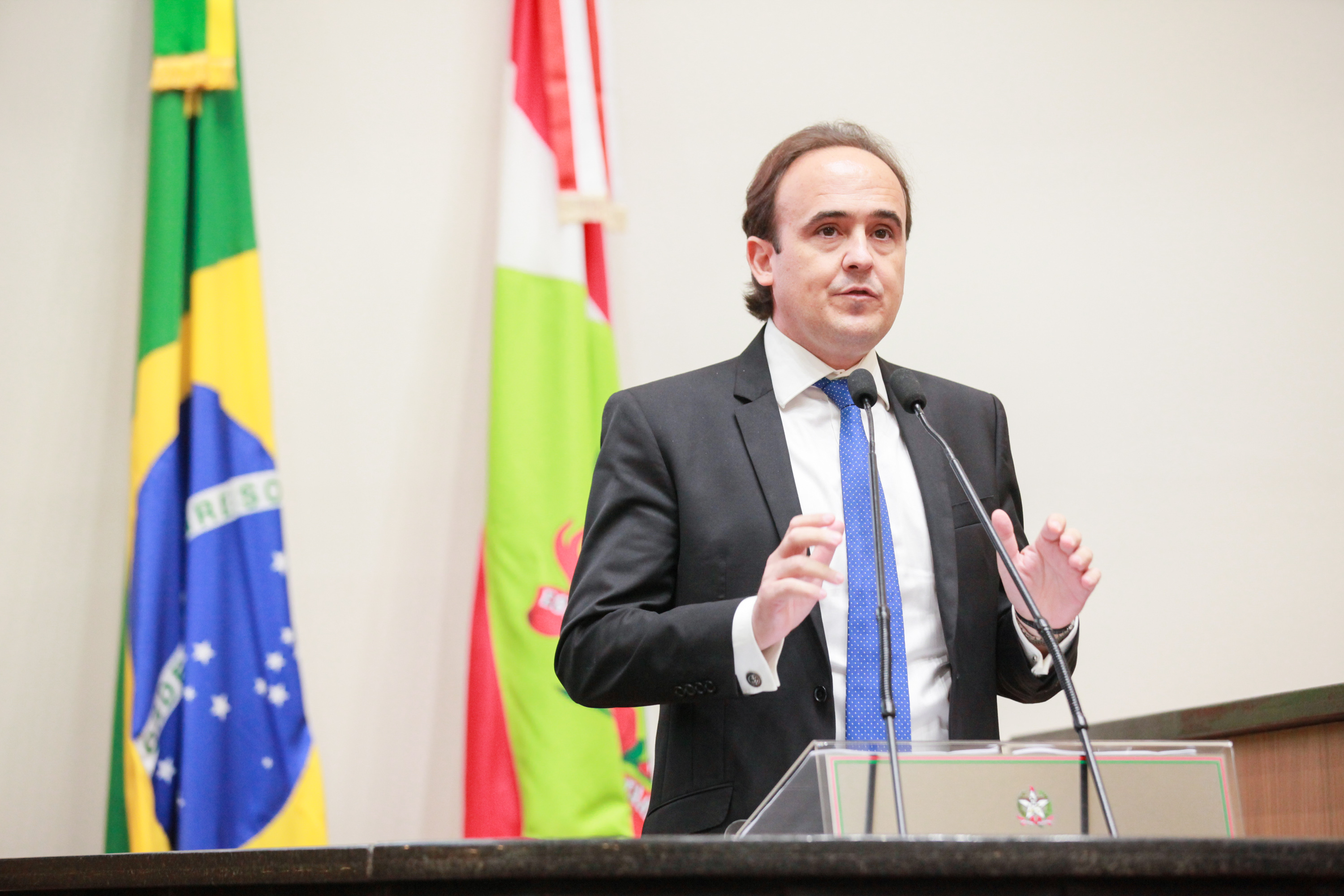- Deputado Carlos Humberto (PL)