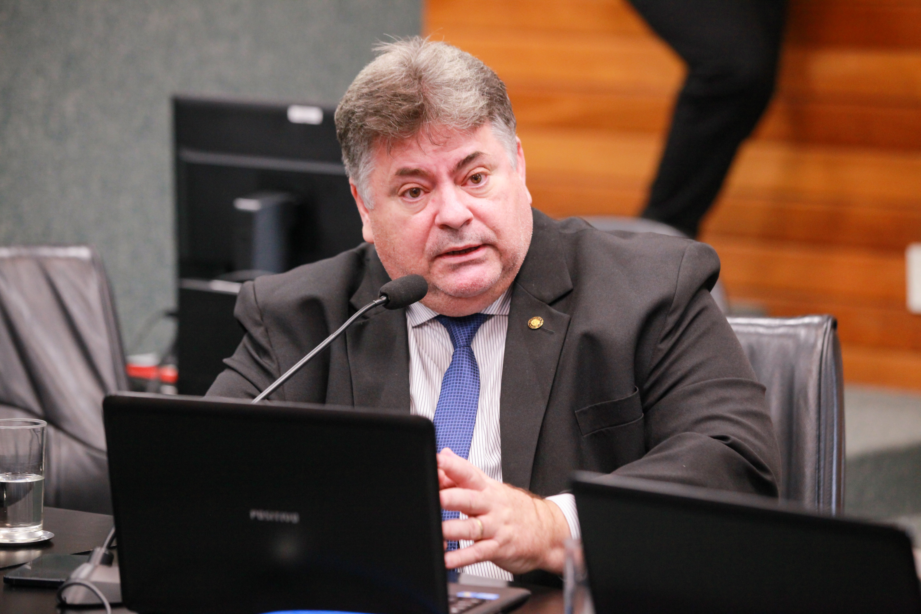 - Deputado Sérgio Motta (PRB)