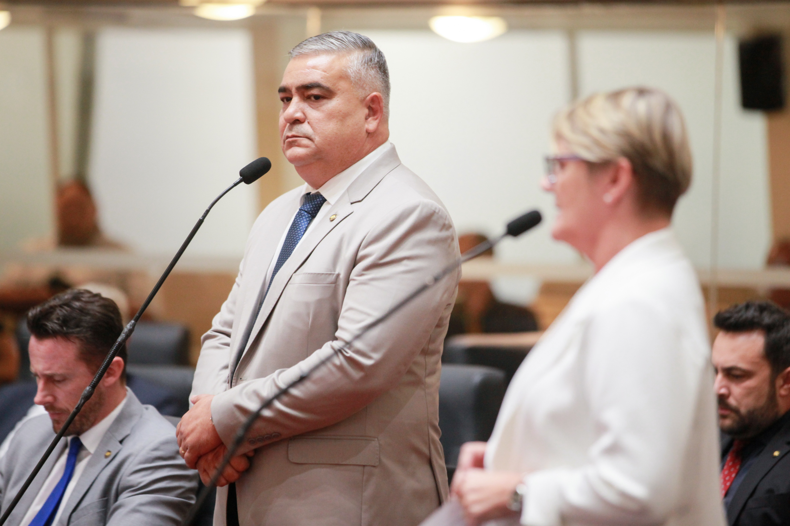 - Deputado Sargento Lima (PL)  - Deputada Luciane Carminatti (PT)