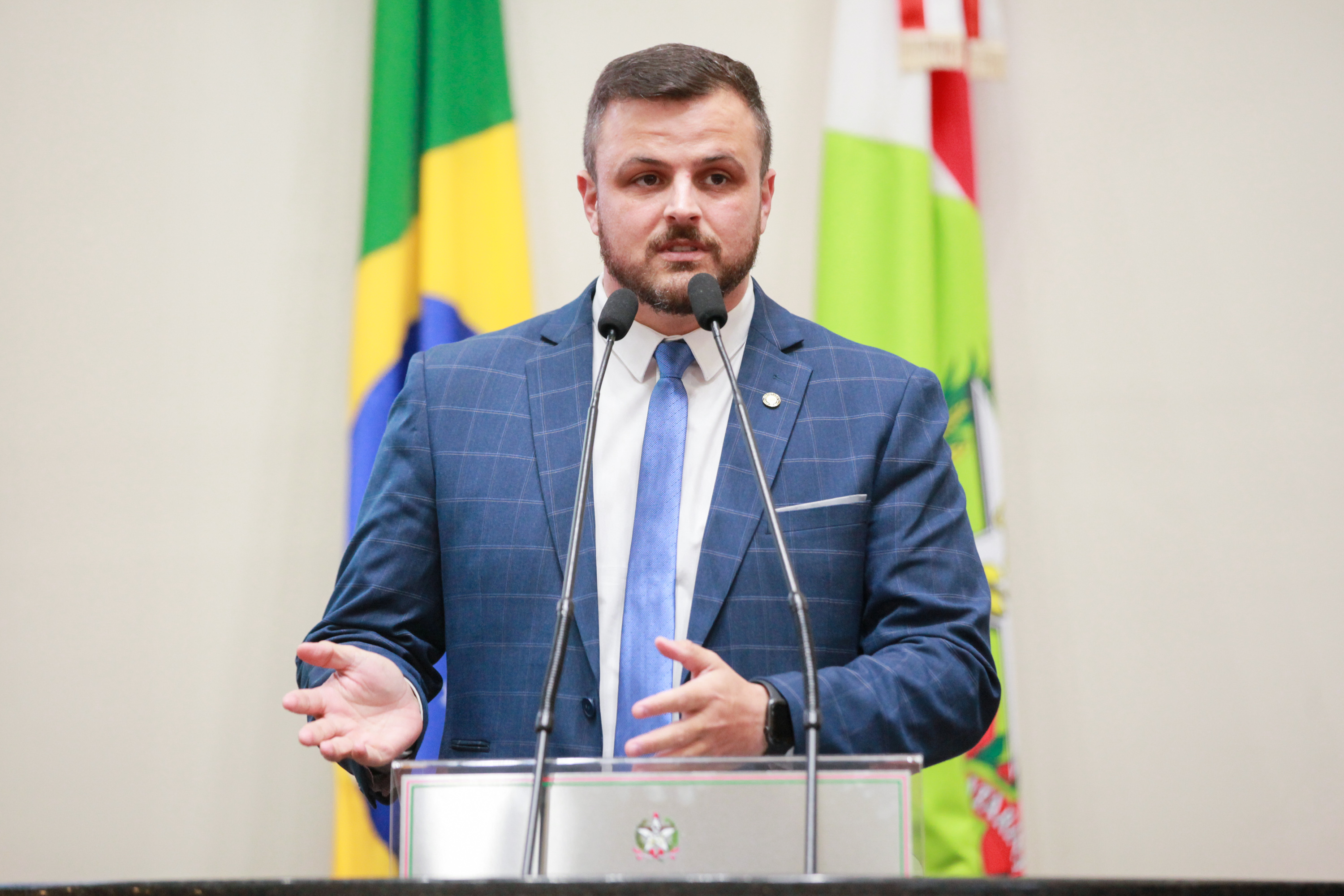 - Deputado Lucas Neves (PODEMOS)