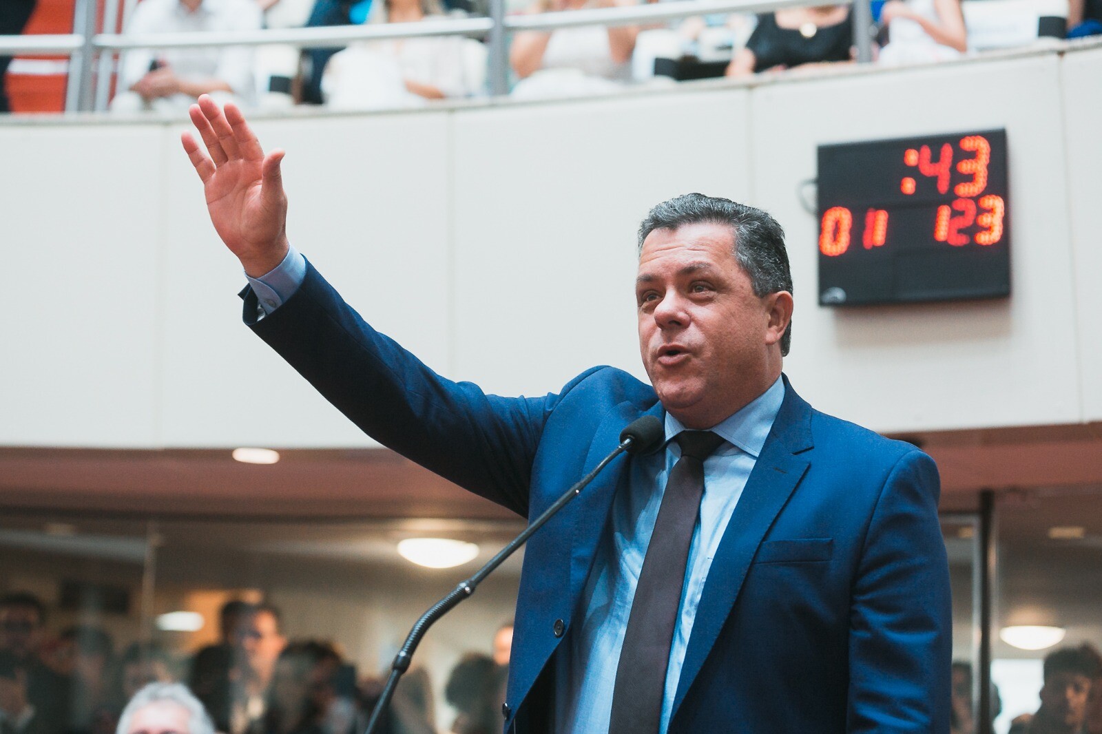 Deputado Ivan Naatz tomou posse para segundo mandato na Alesc.
