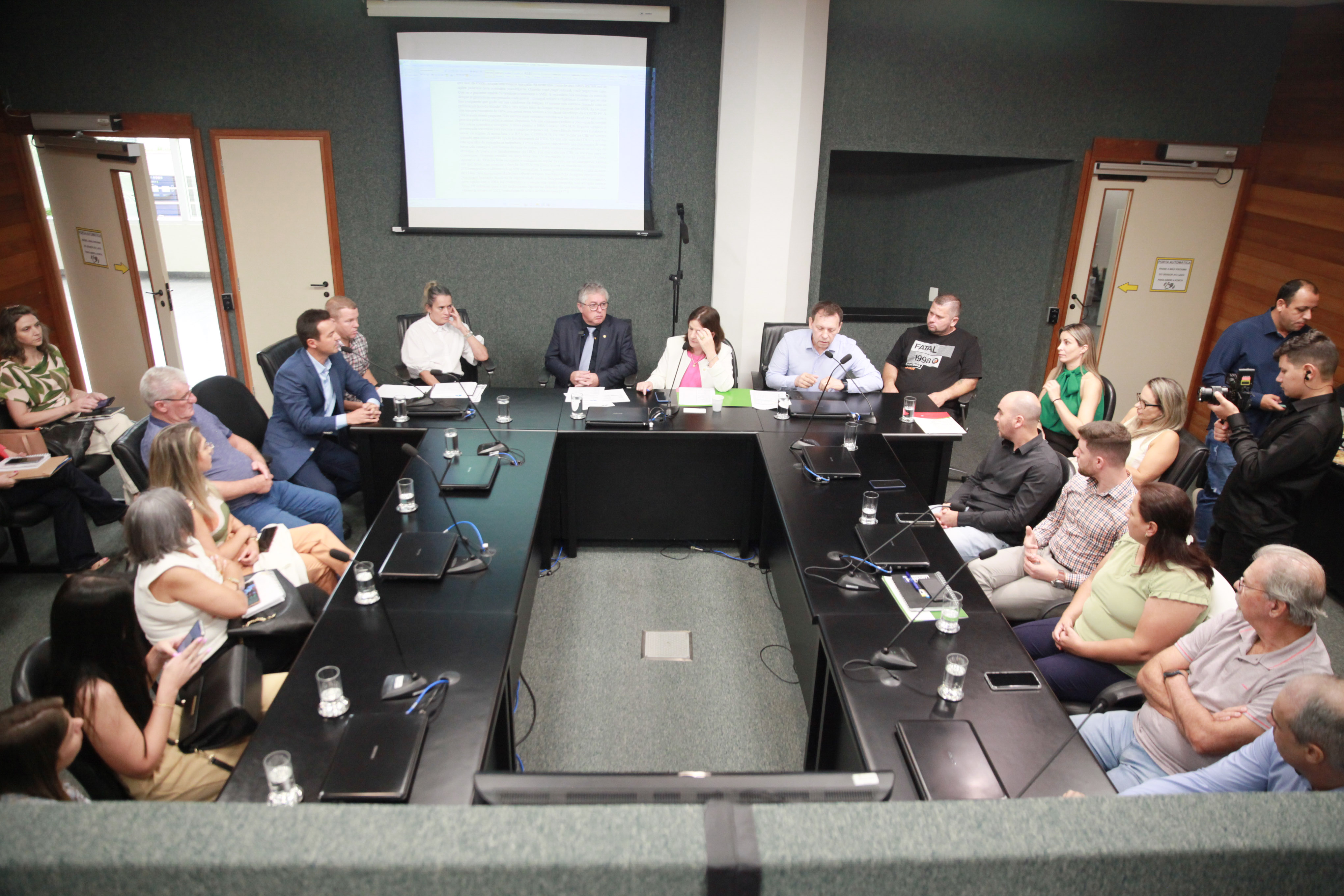 Reunião da Amesc com a Secretaria Estadual da Saúde