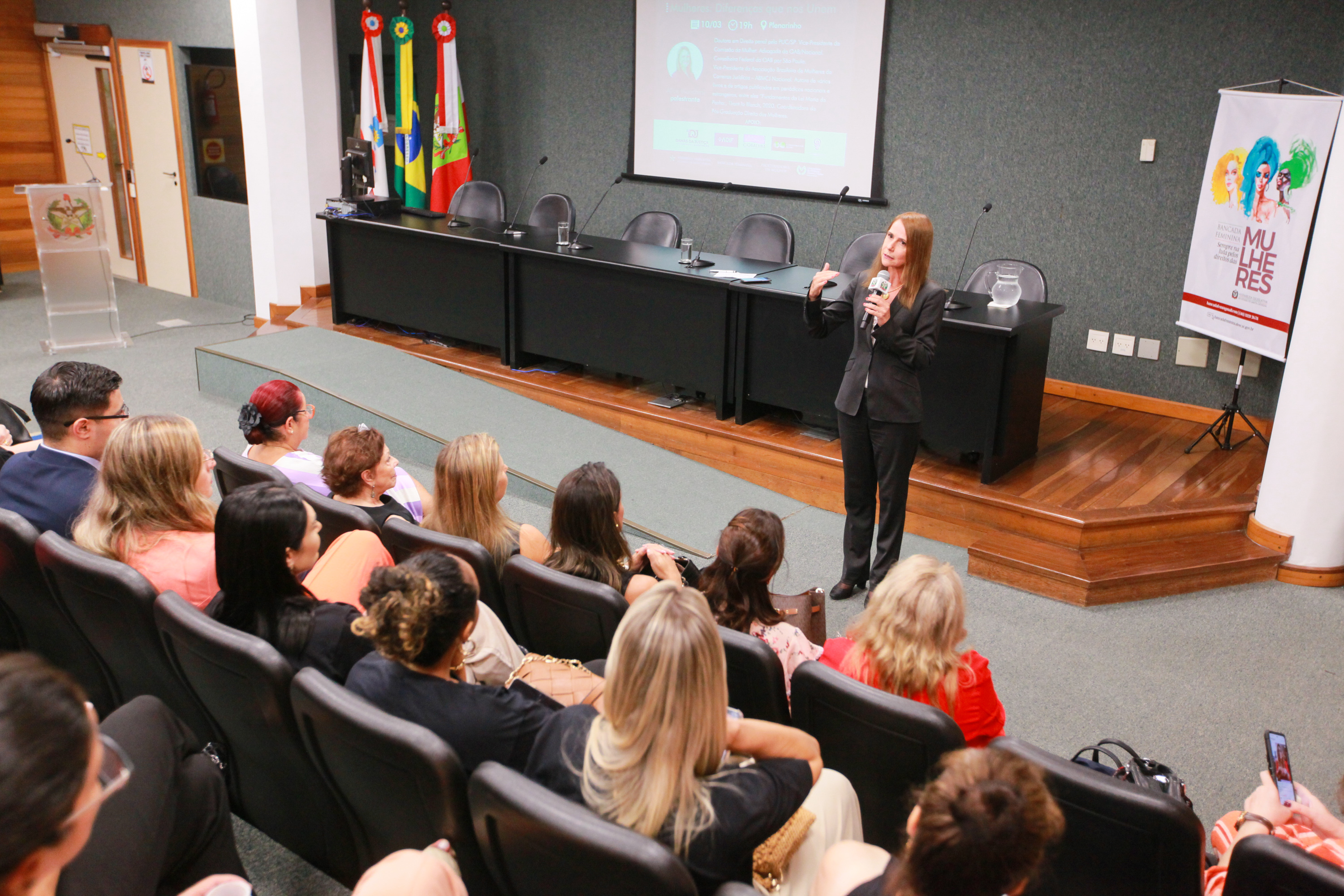 Palestra com a Doutora Alice Bianchini – Feminismo em Disputa