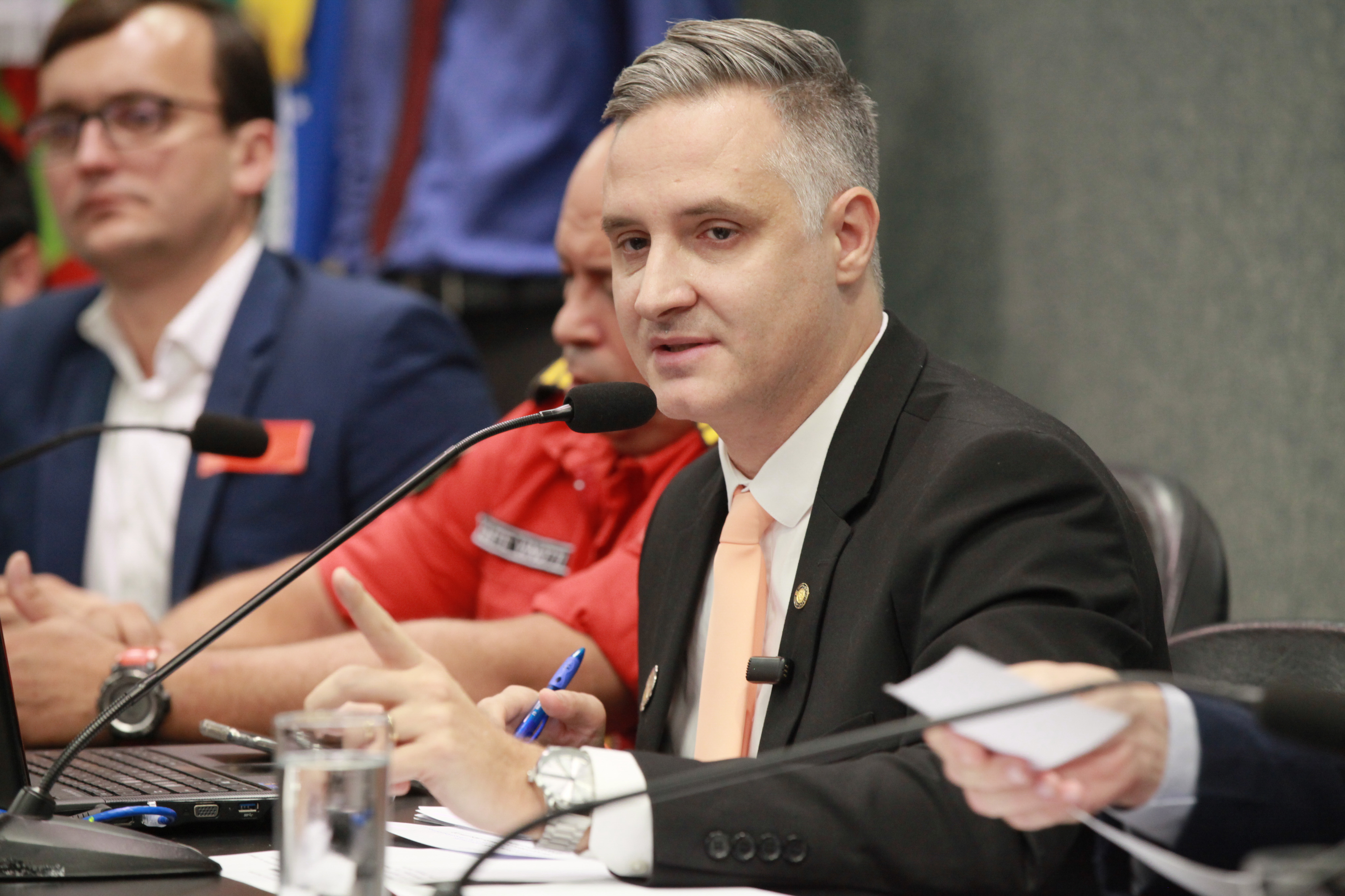 Frente Parlamentar em Apoio aos Bombeiros Voluntários - Deputado Matheus Cadorin (NOVO)