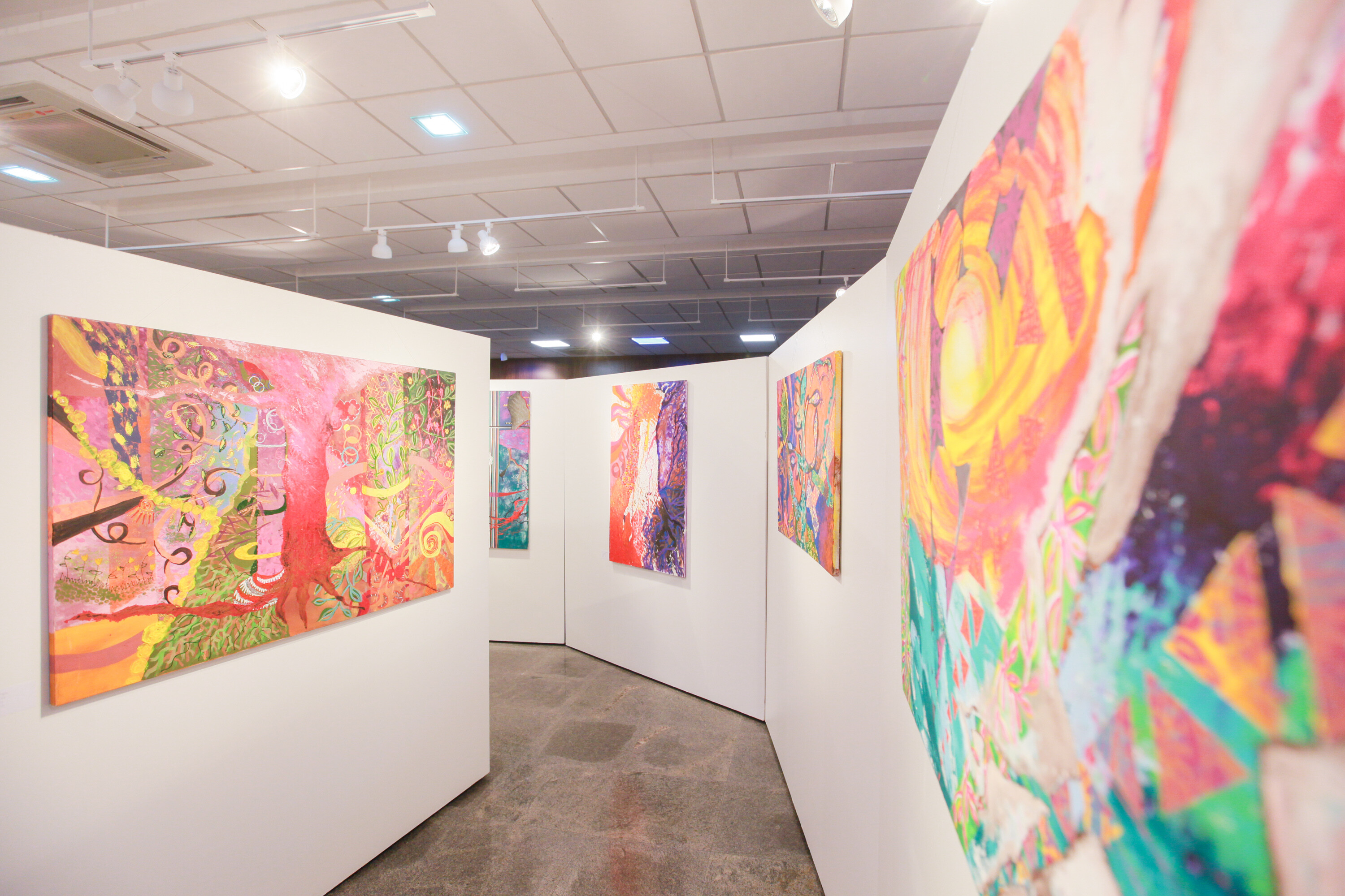 Bruxas e a potência do feminino em exposição na Alesc