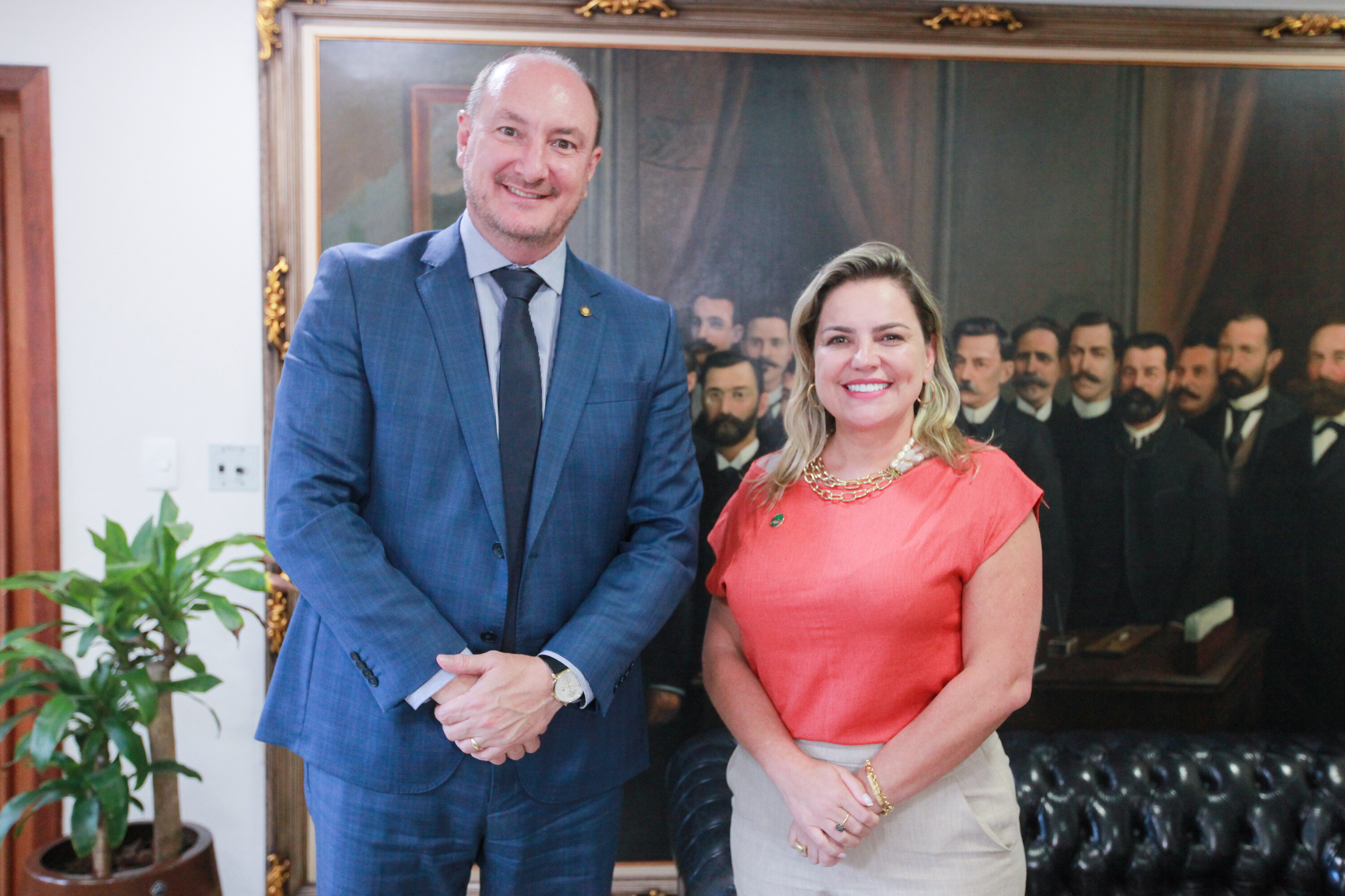 Presidente da Fecam visita a Assembleia Legislativa