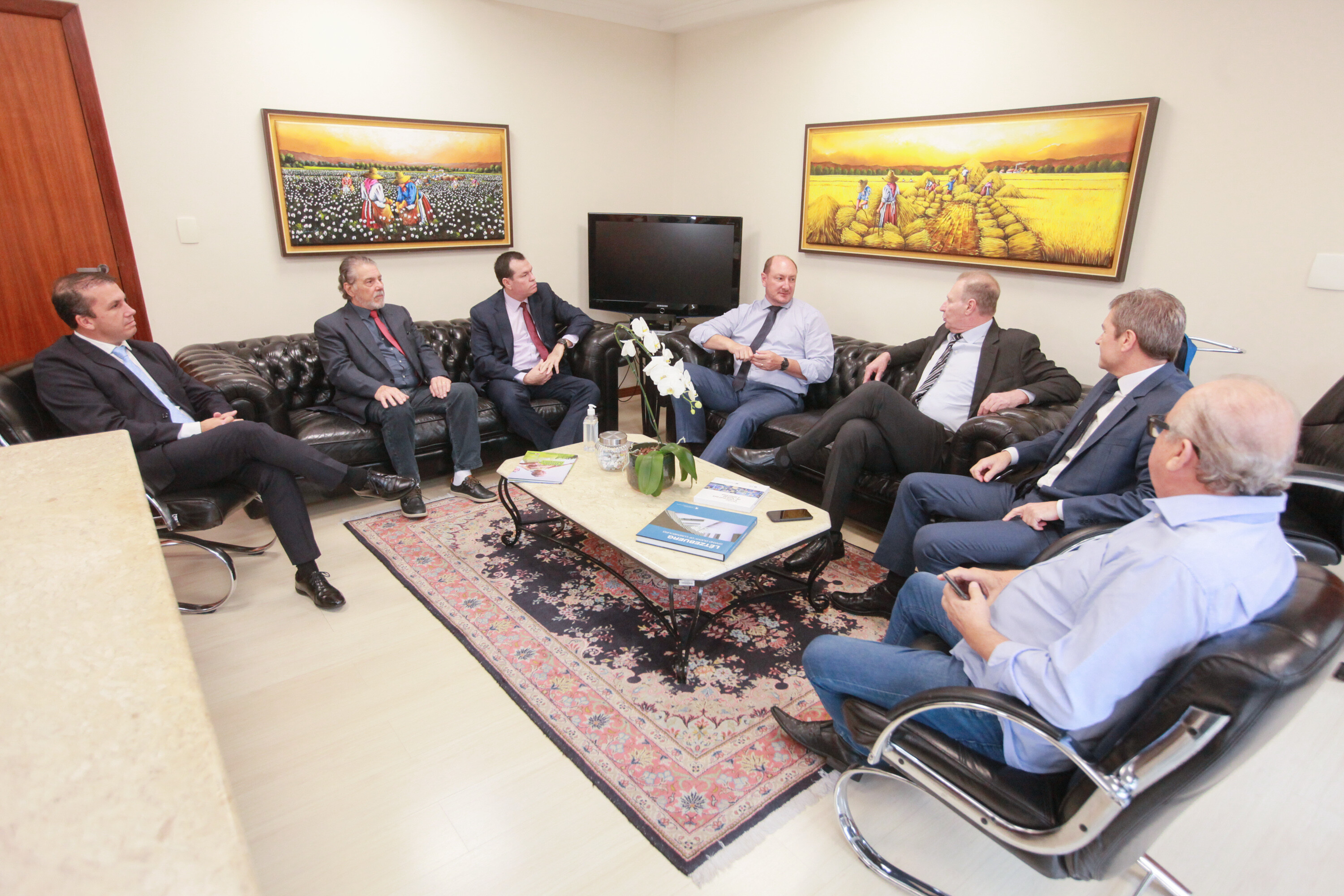 Alesc recebe presidente e conselheiros do Tribunal de Contas