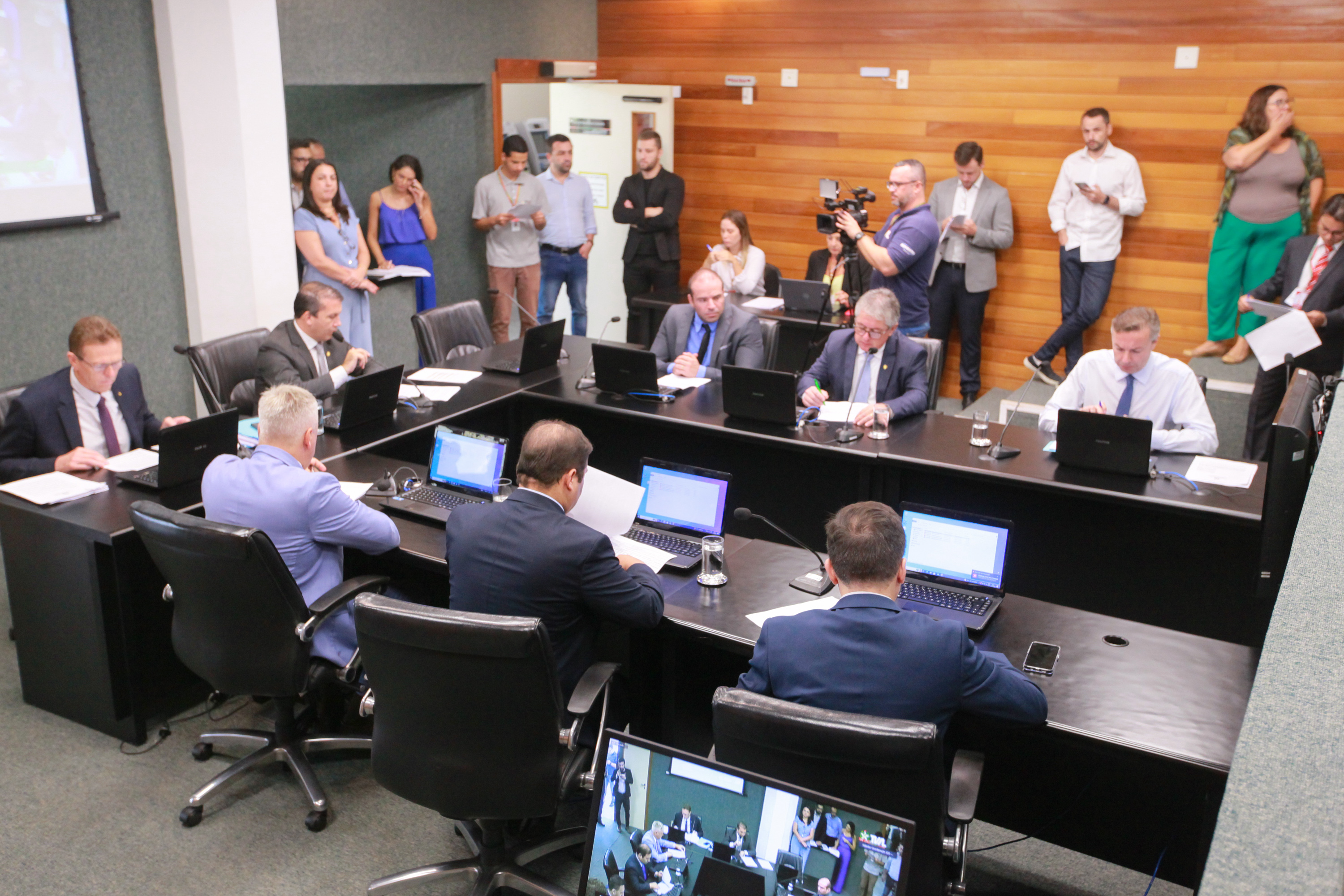 Comissão de Constituição e Justiça