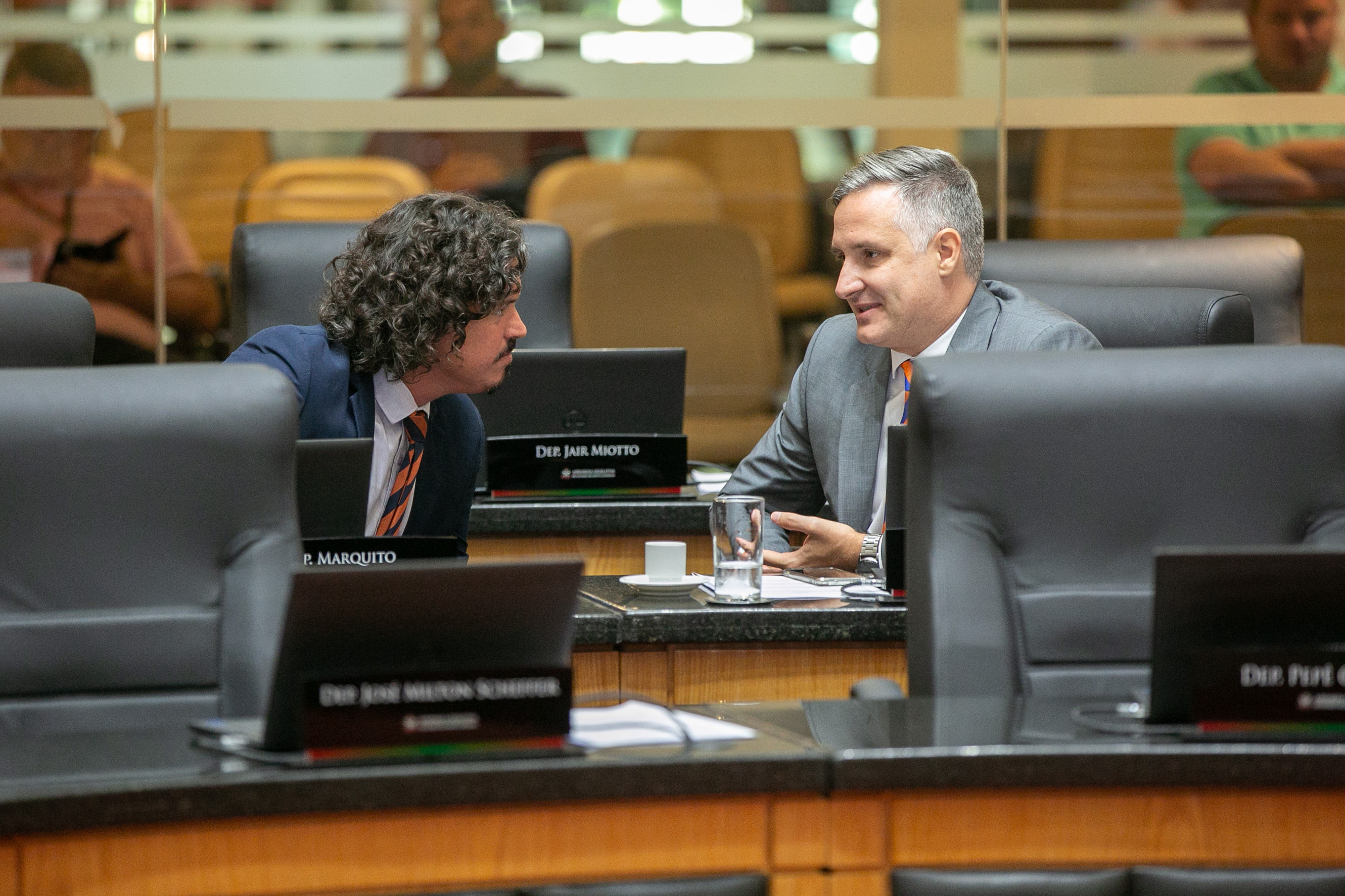 Deputado Marquito (PSOL) e Deputado Matheus Cadorin (NOVO)