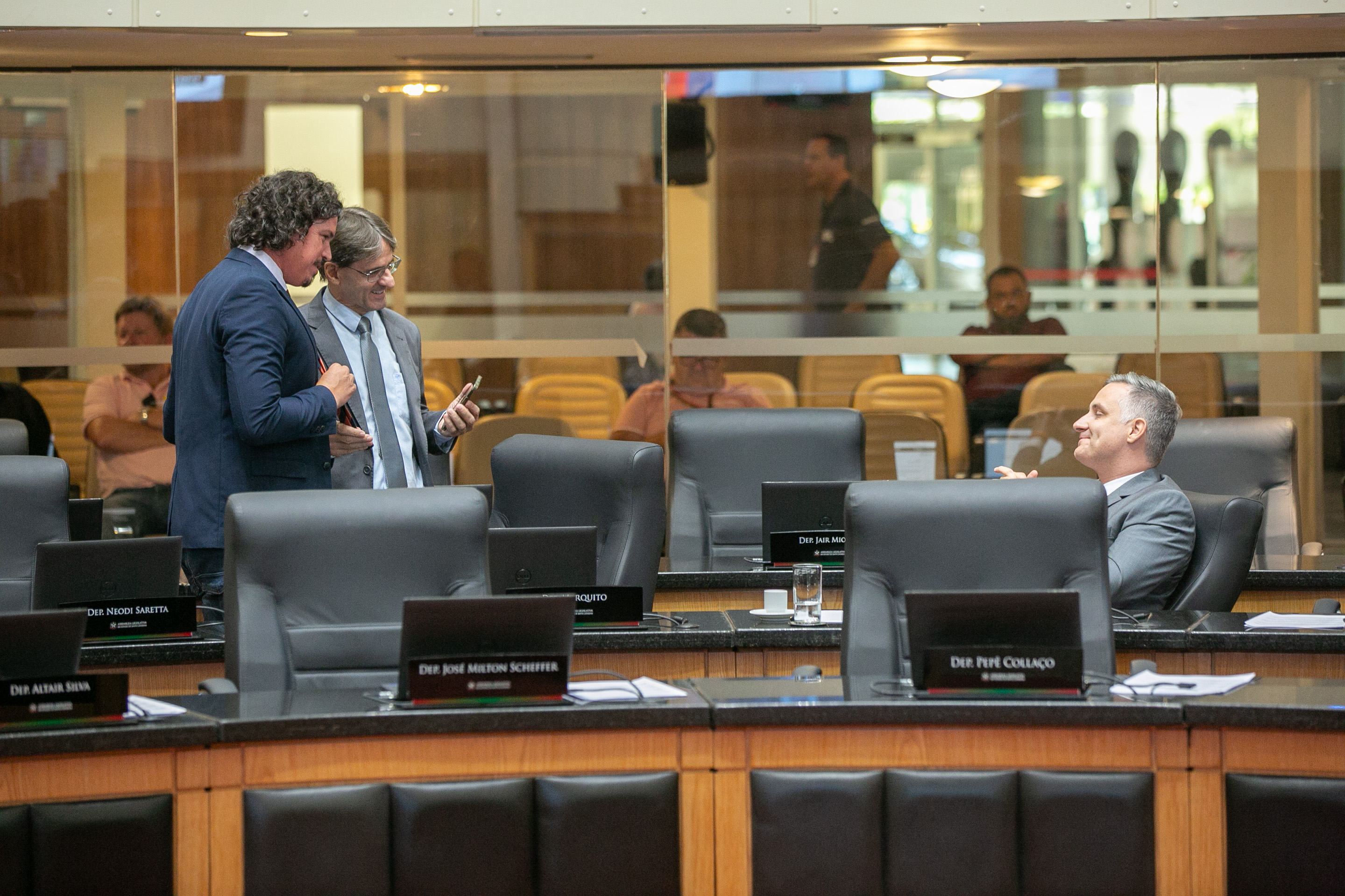 Deputado Neodi Saretta (PT), Deputado Marquito (PSOL) e Deputado Matheus Cadorin (NOVO)