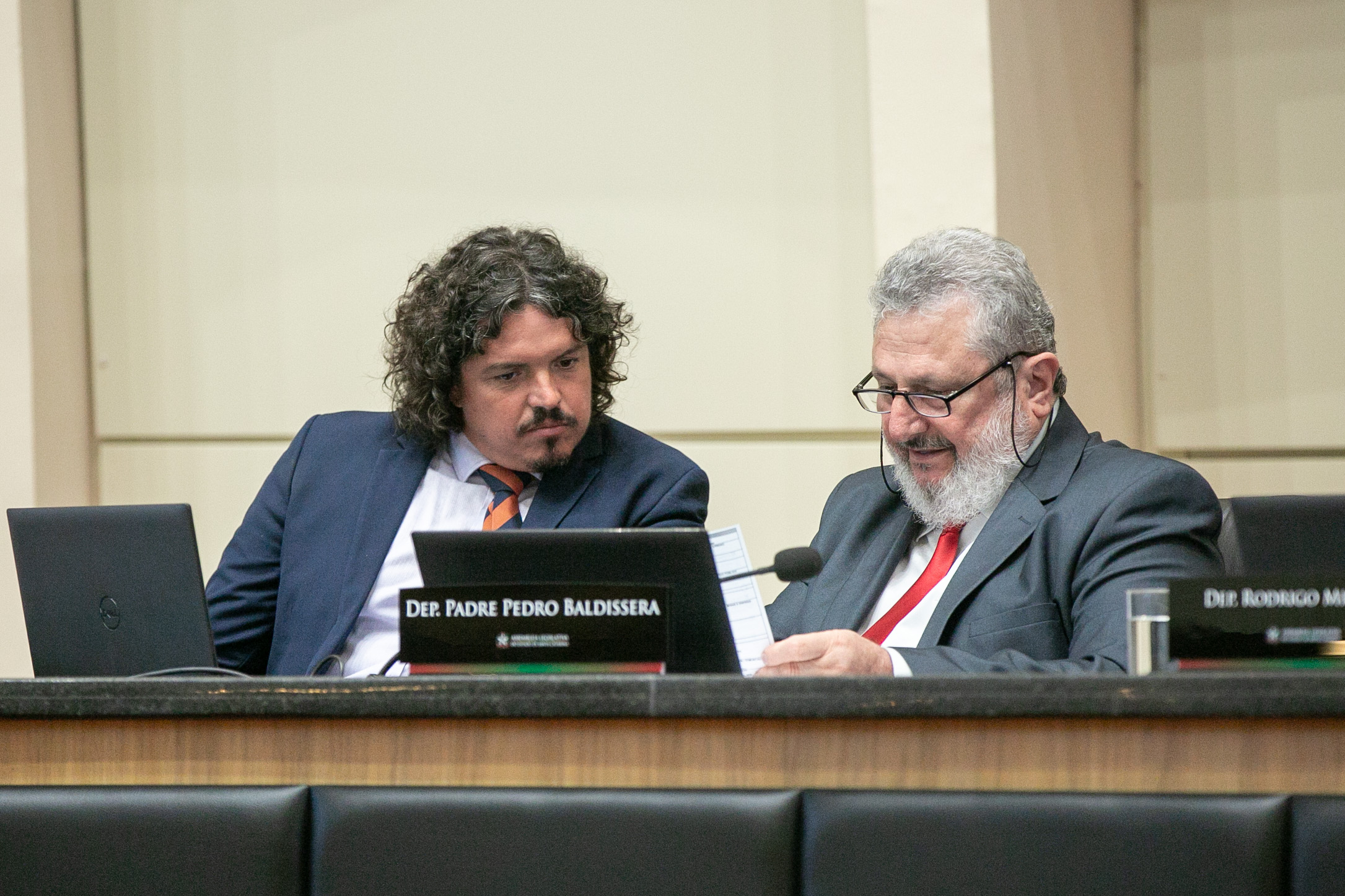 Deputado Marquito (PSOL) e Deputado Padre Pedro Baldissera (PT)