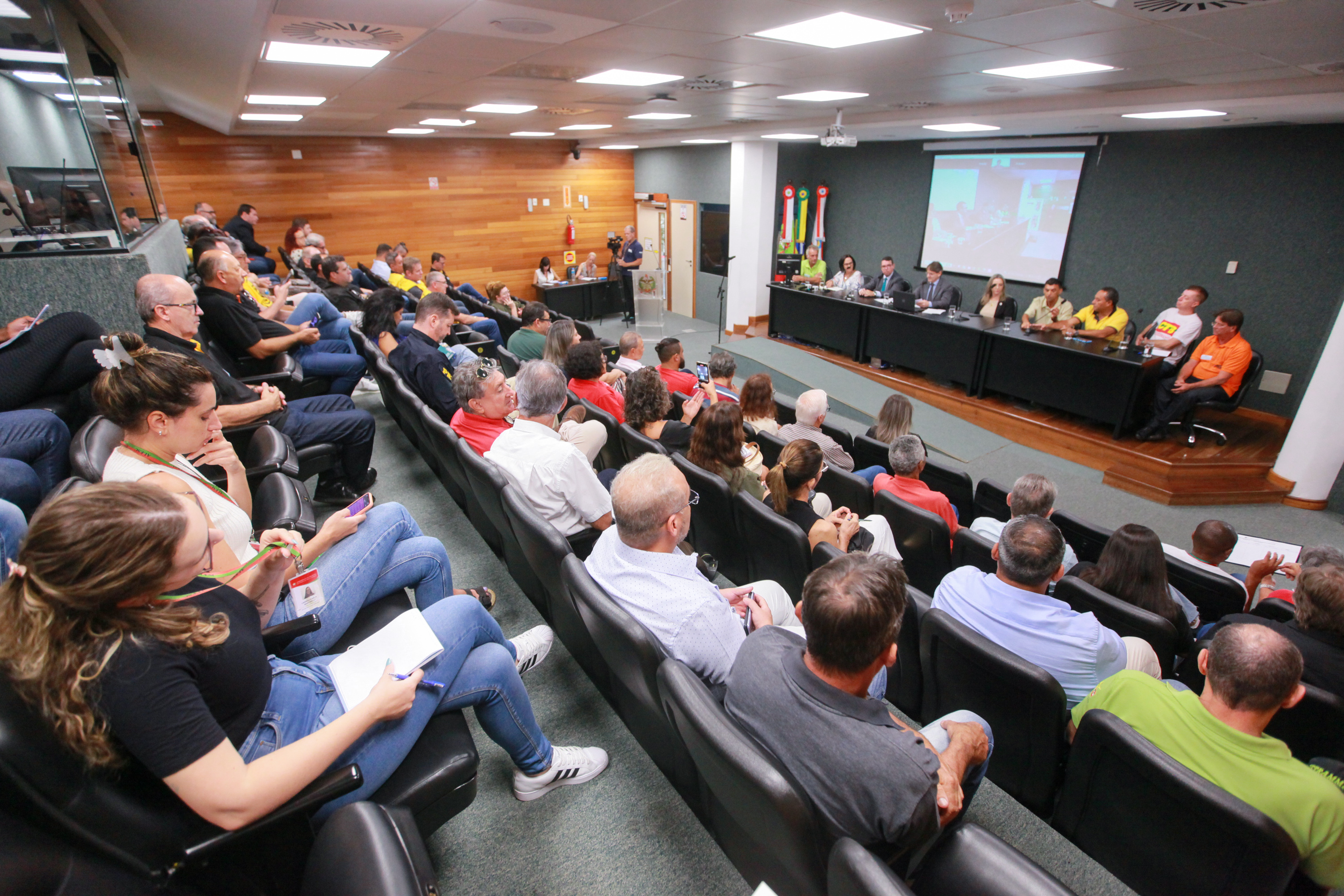 Lançamento da Frente Parlamentar em Defesa da Saúde do Trabalhador