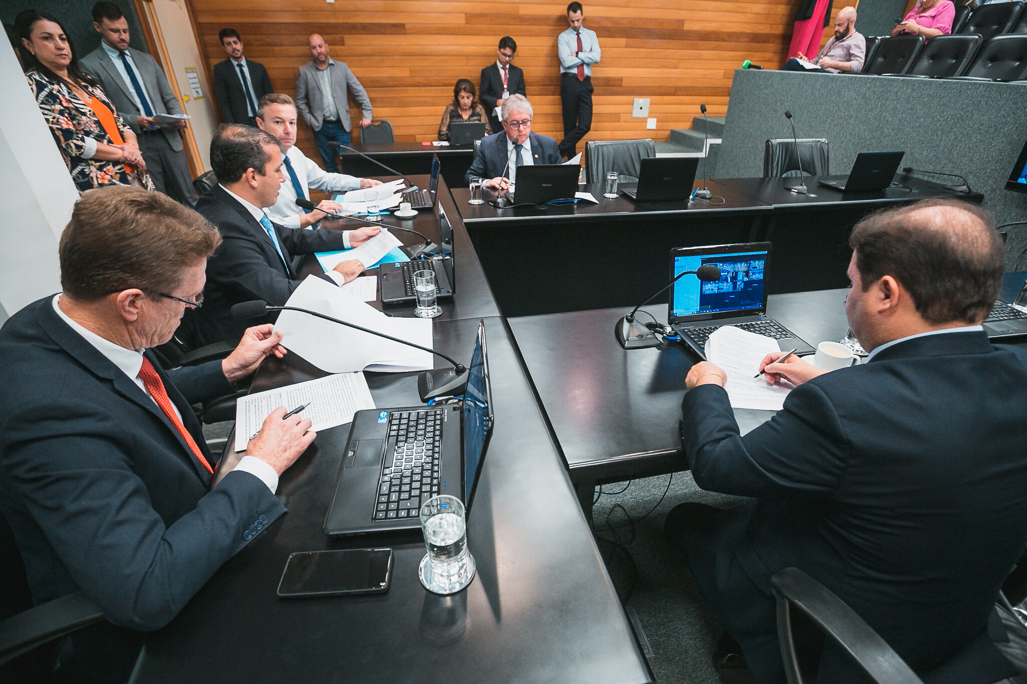 MPs da reforma administrativa são admitidas pela CCJ