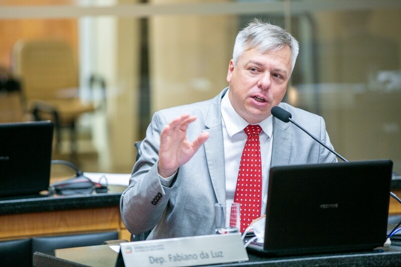 Deputado Fabiano da Luz.