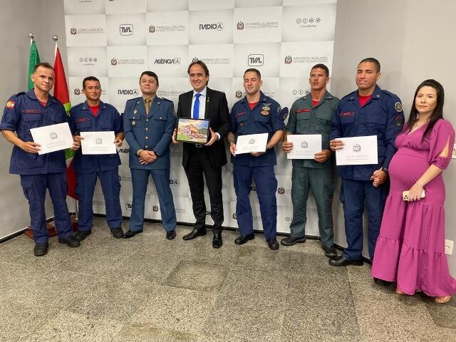 Alesc apresenta moção de aplauso a socorristas no caso de soterramento em  Camboriú