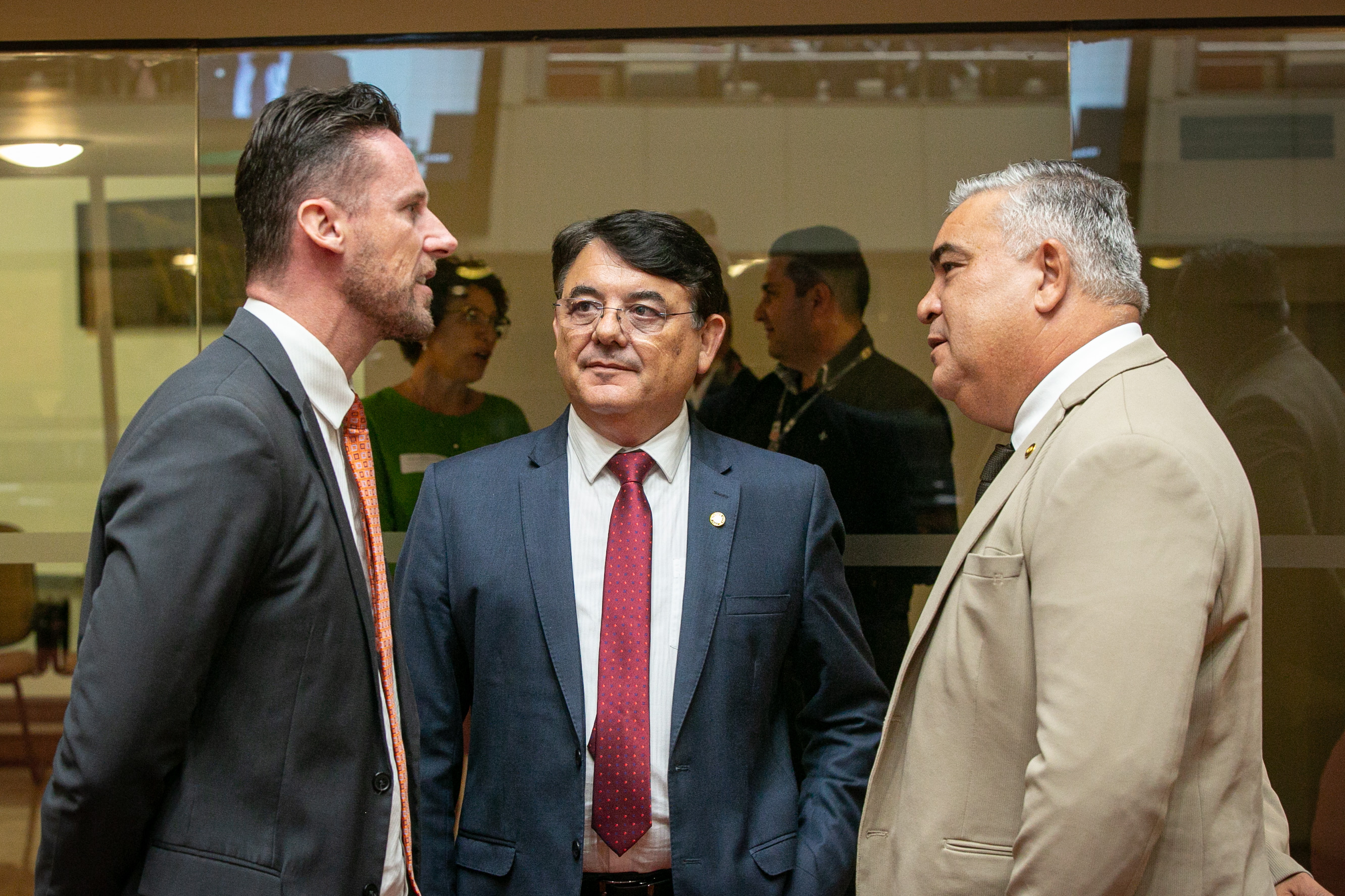 Deputado Fernando Krelling (MDB), Deputado Mauricio Peixer (PL) e Deputado Sargento Lima (PL)