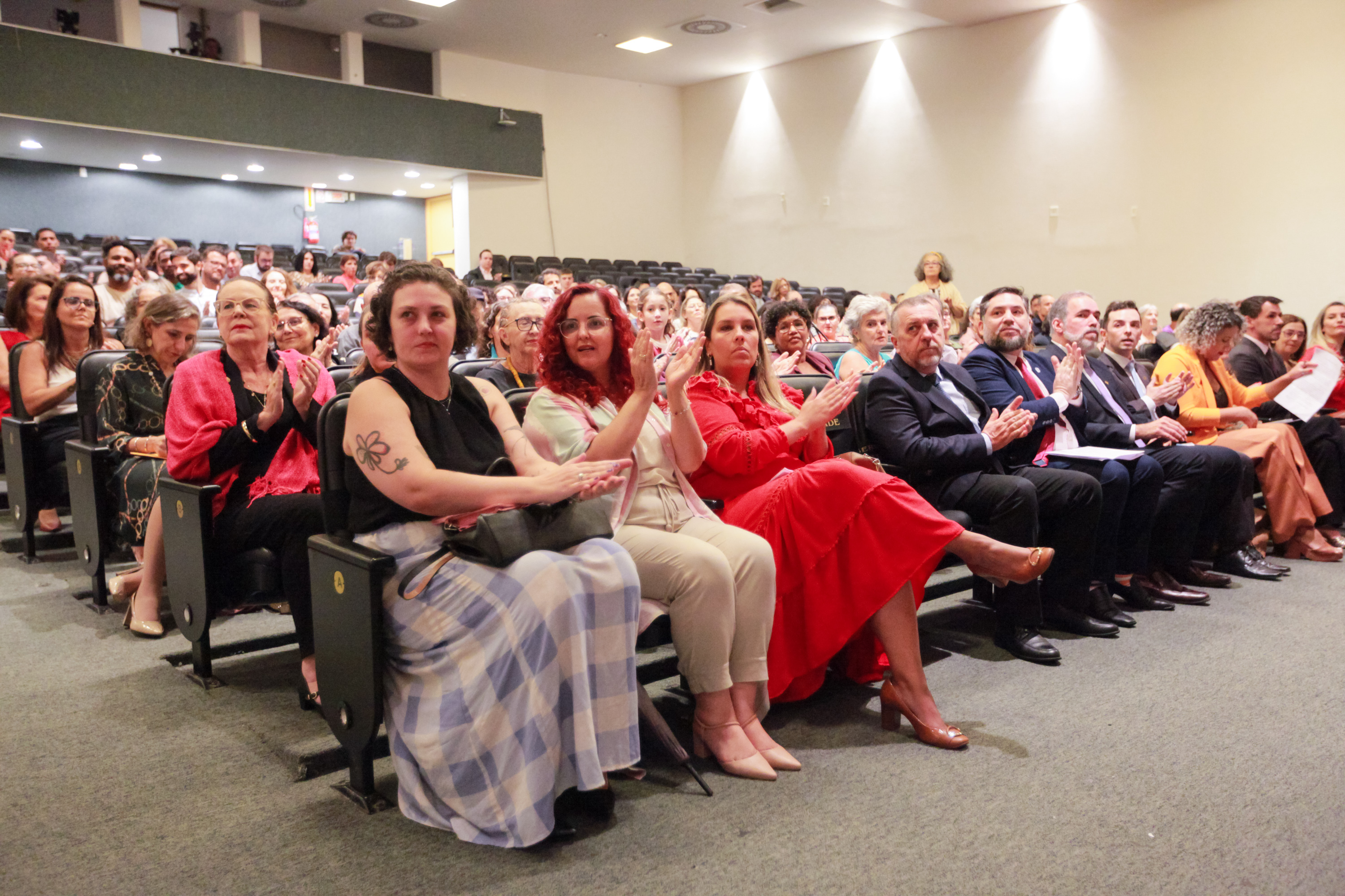 - Ato Parlamentar Solene em Homenagem aos 50 anos Biblioteconomia Catarinense