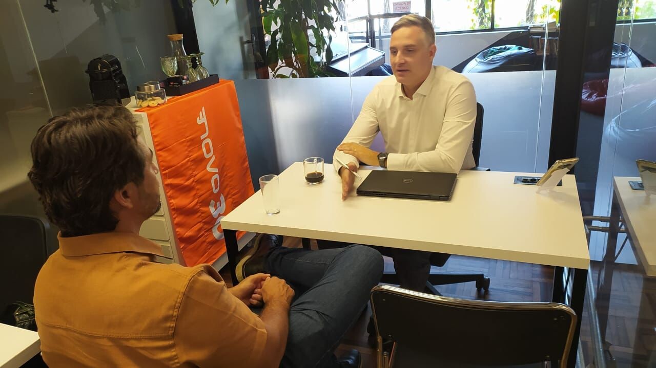 Deputado Matheus Cadorin no coworking
