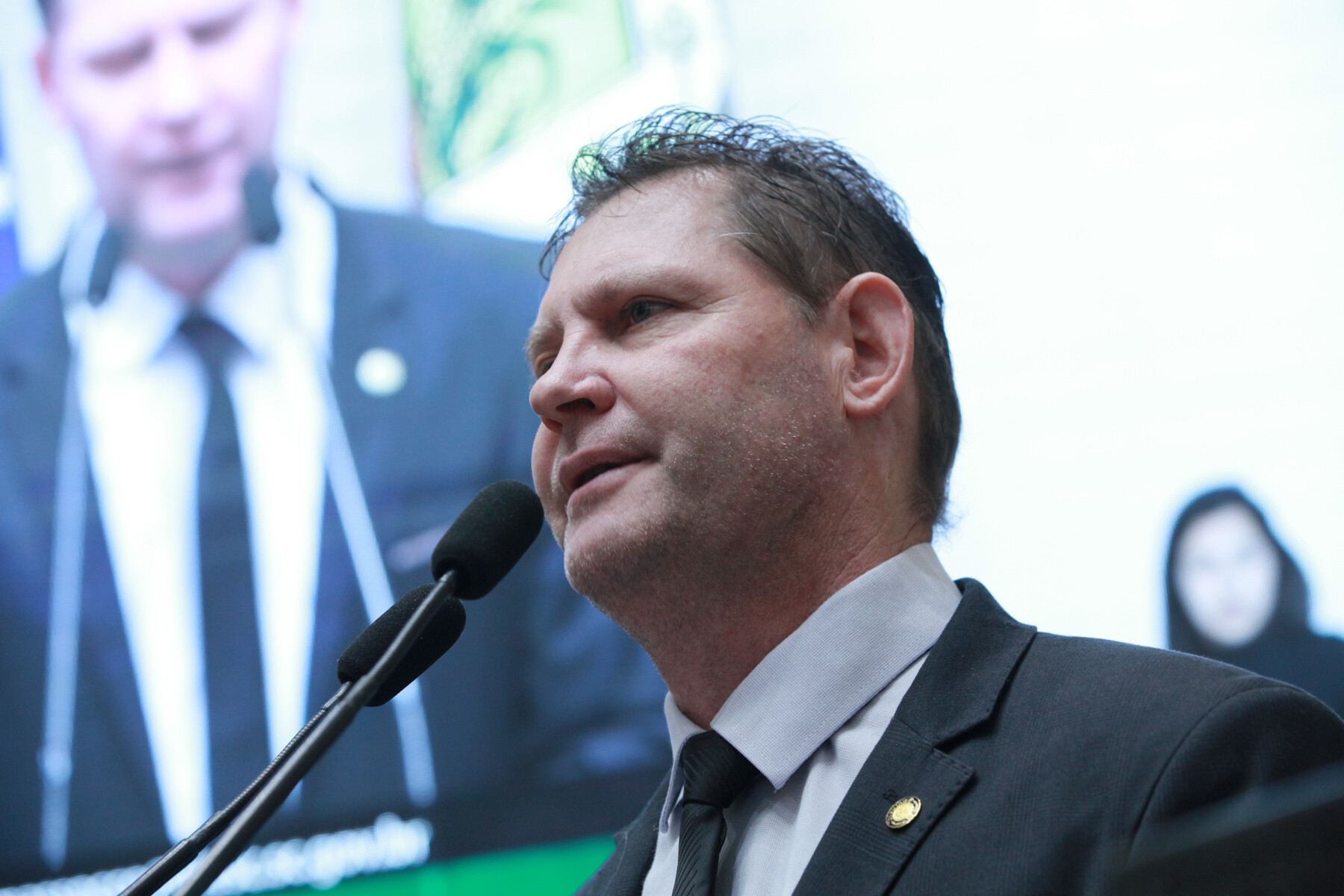 Líder do governo conclama pares sobre nova demarcação de terras indígenas