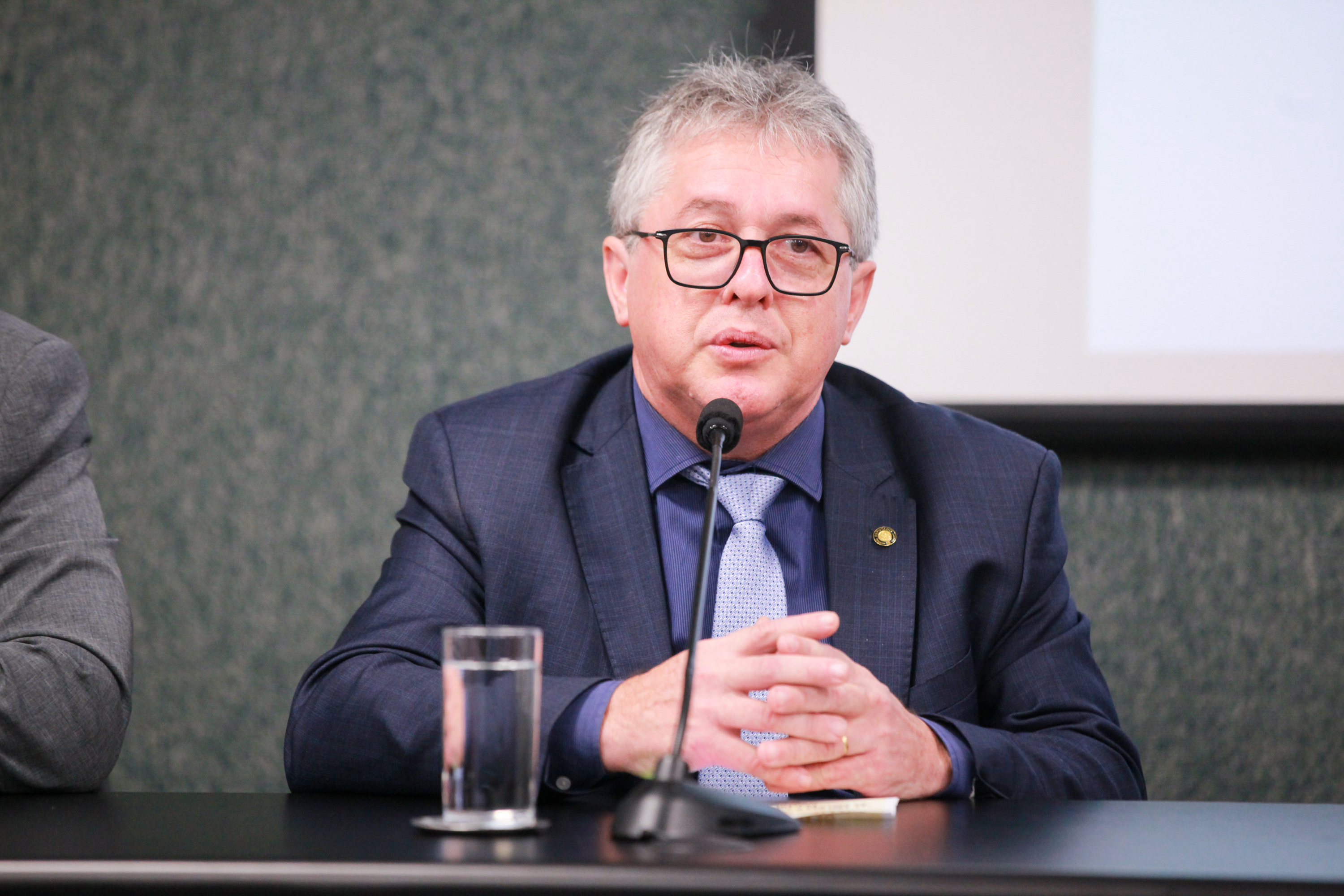 - Deputado Tiago Zilli (MDB)