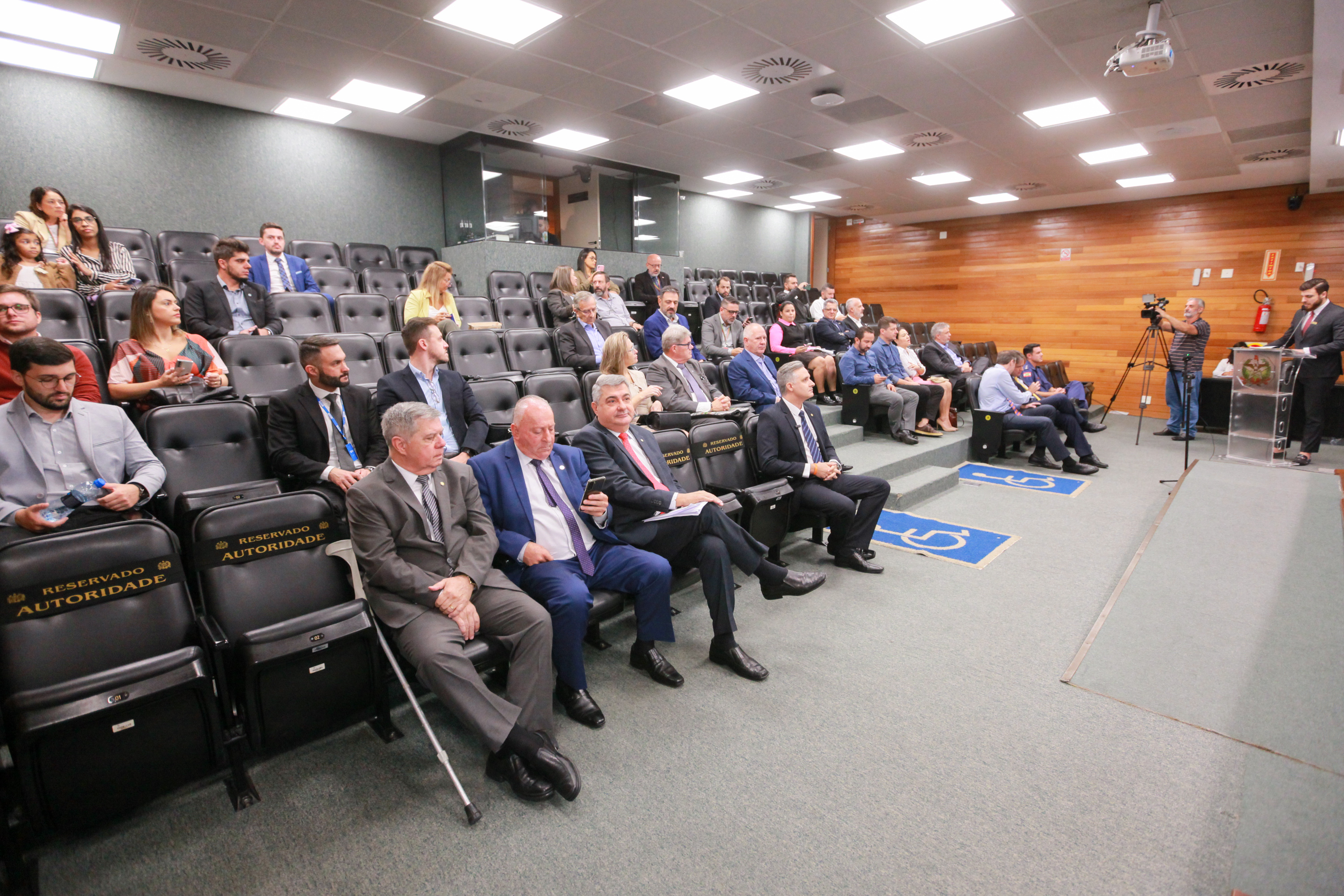 - Frente Parlamentar da Liberdade Econômica e Inovação