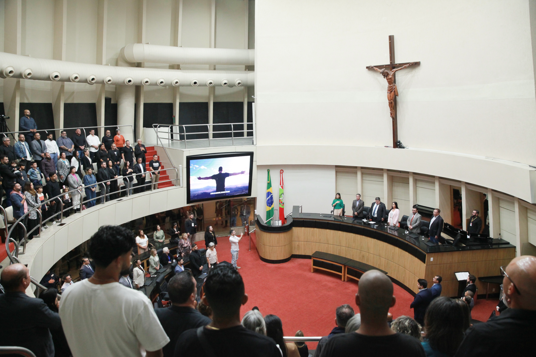Sessão Especial em homenagem aos 35 anos do Ministério da Palavra Viva Church