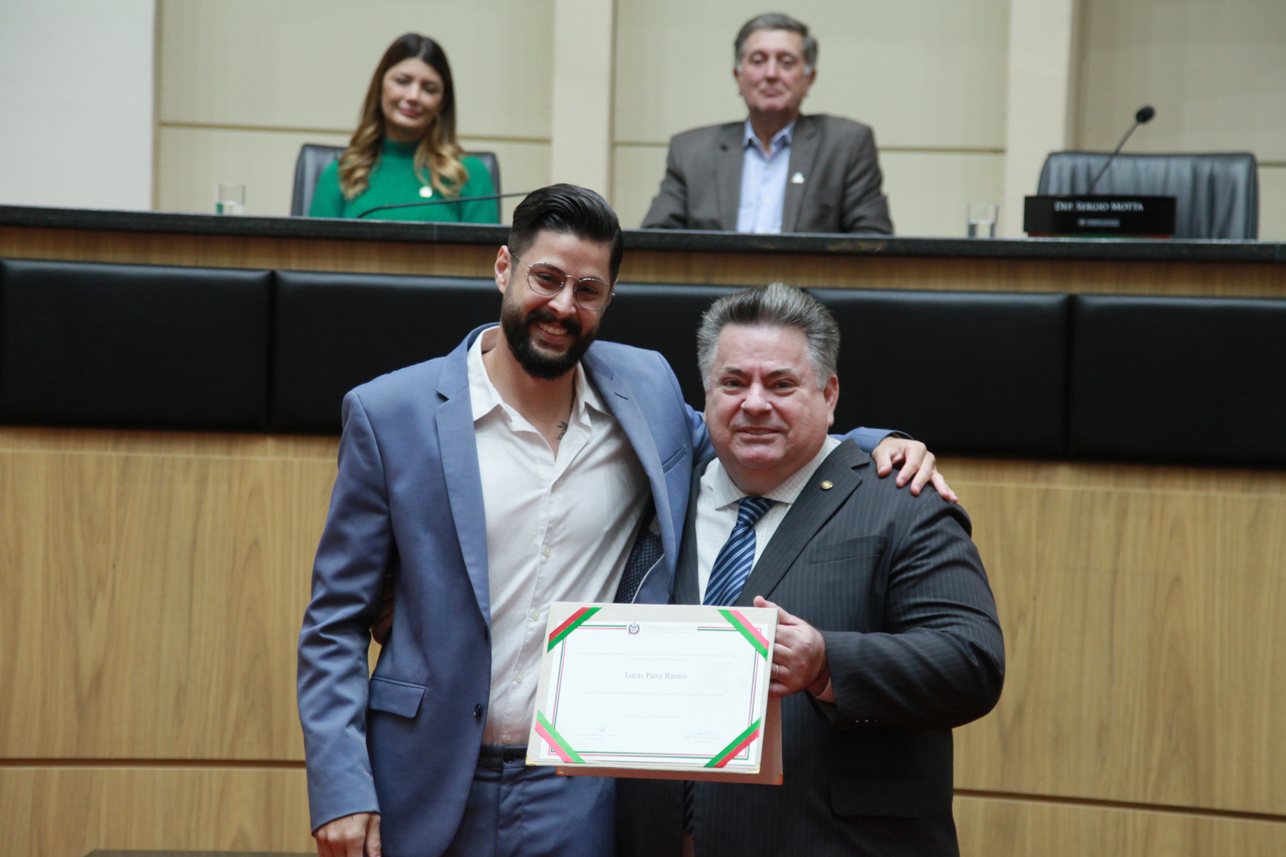 Sessão Especial em homenagem aos 35 anos do Ministério da Palavra Viva Church