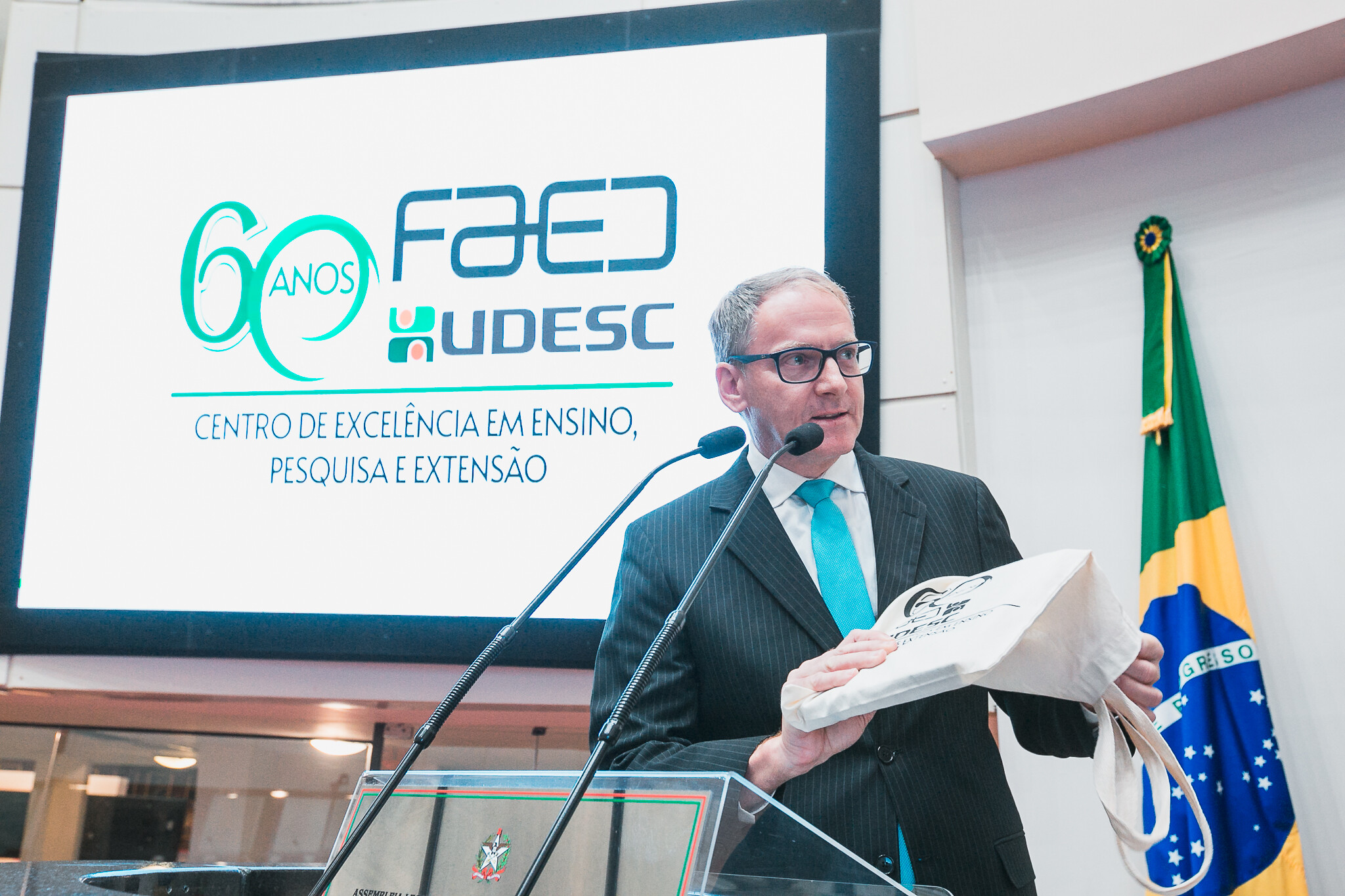 Udesc celebra 60 anos do Centro de Ciências Humanas e da Educação