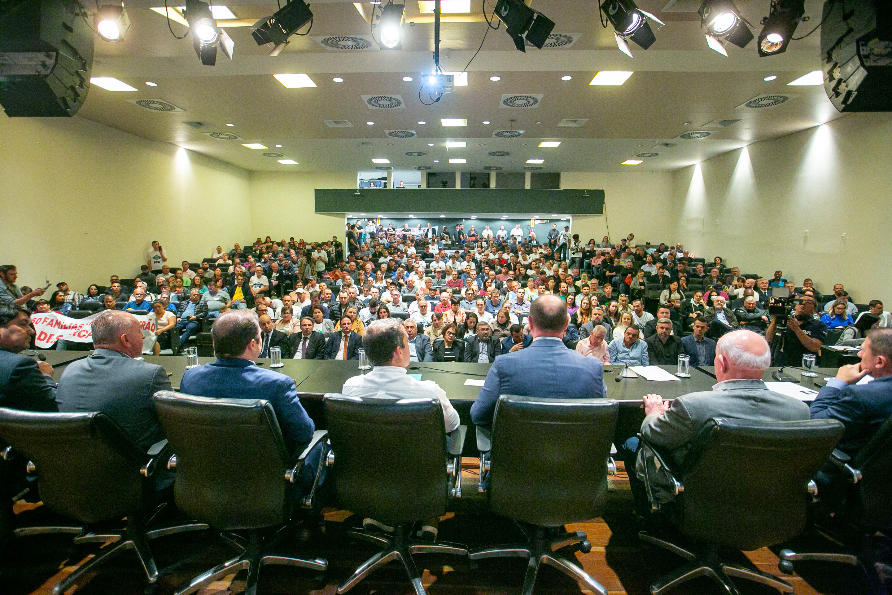 Participantes de audiência pública defendem tese do marco temporal