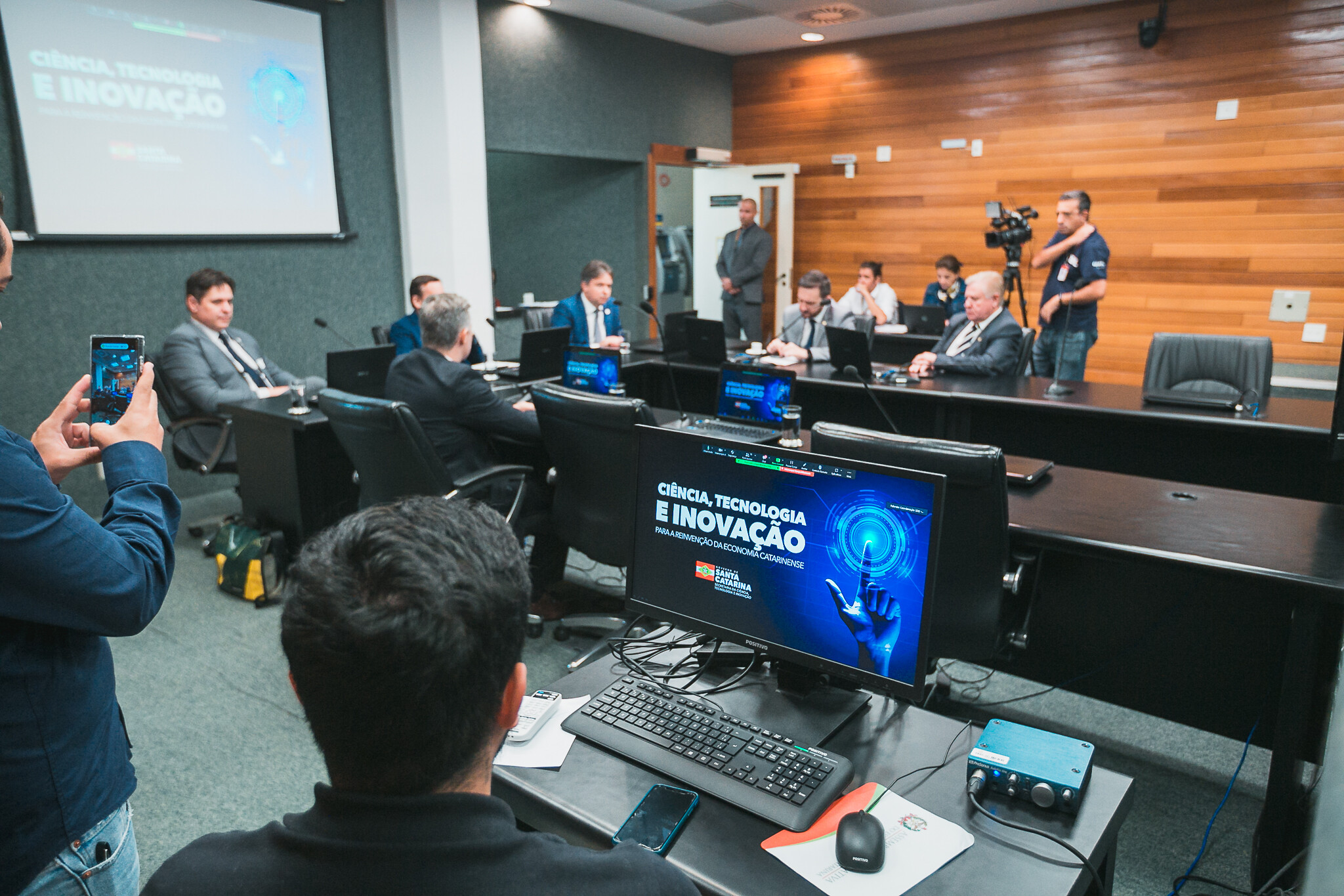 Comissão de Economia debate fomento a startups e formação de novos talentos