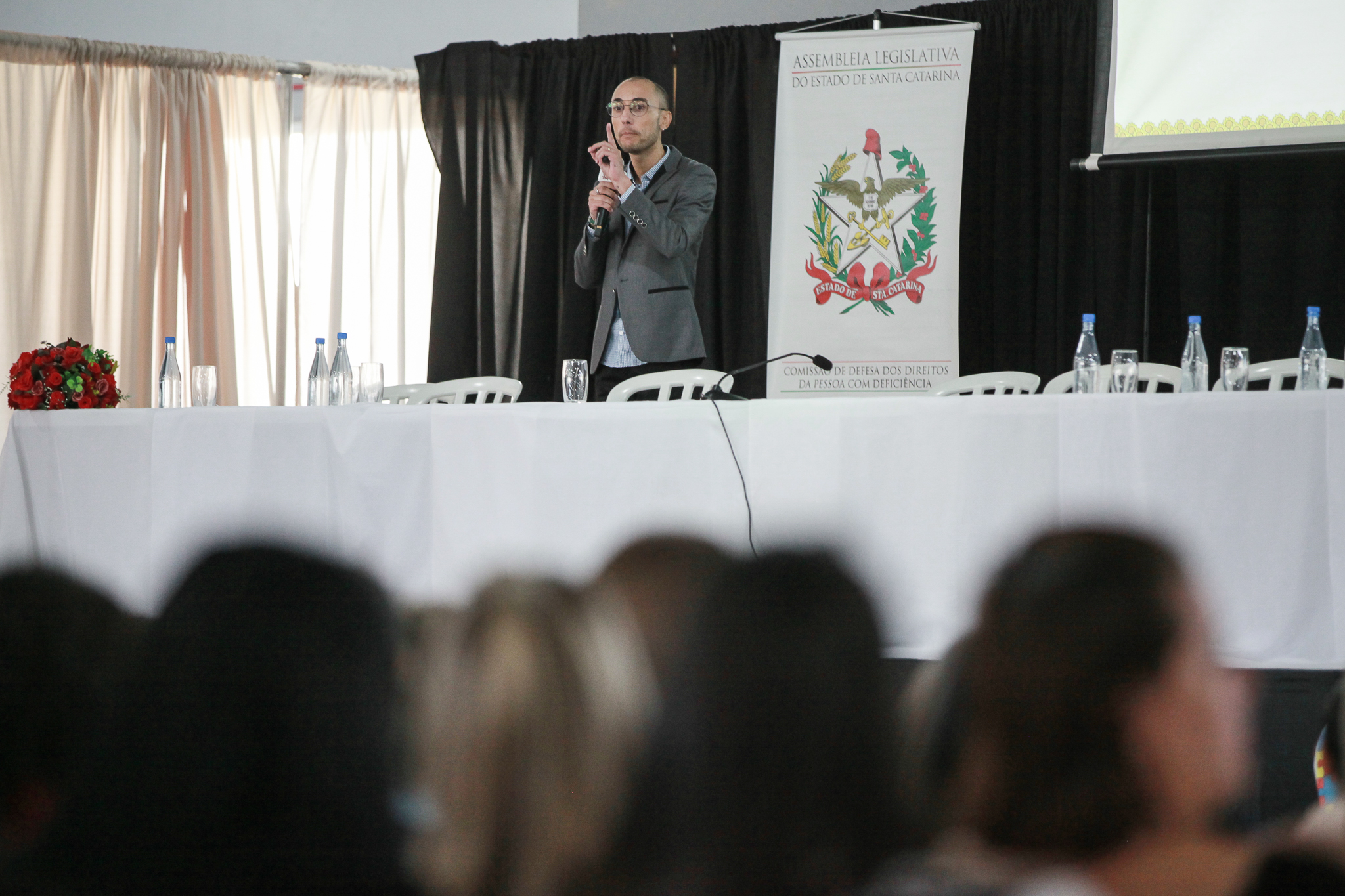 Seminário sobre Transtorno do Espectro Autista em Garuva