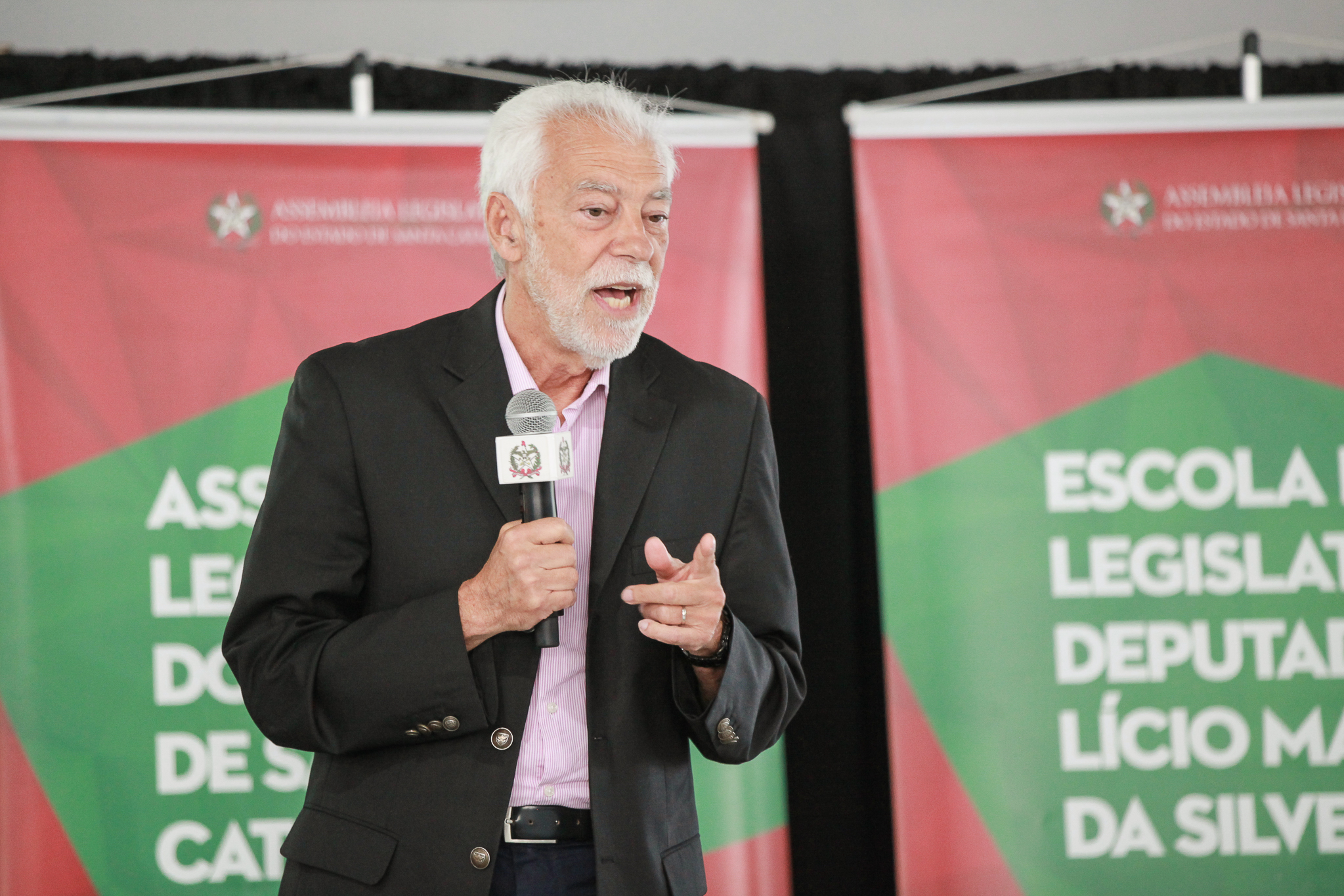 Seminário sobre Transtorno do Espectro Autista em Garuva - José Raimundo Facion