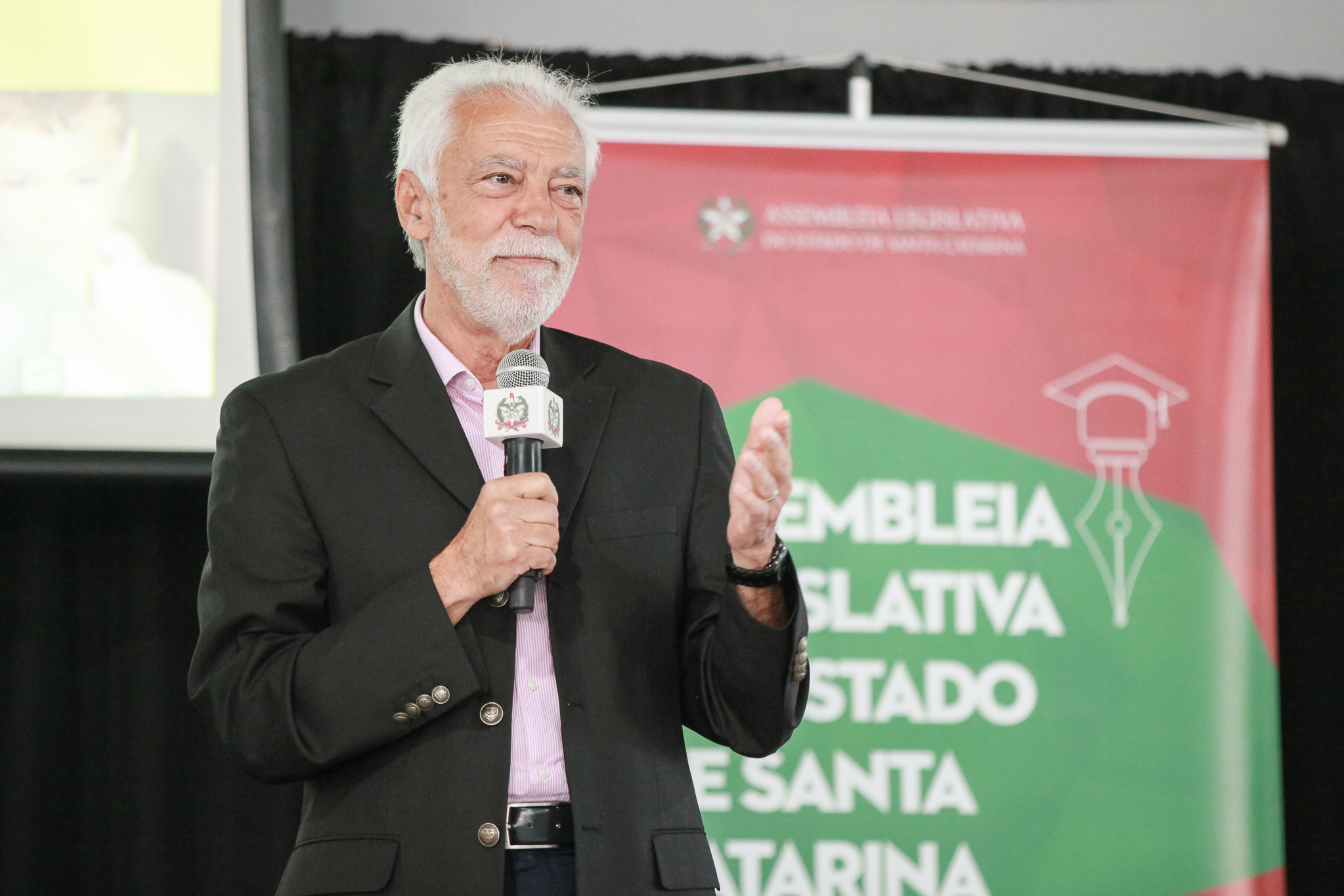 Seminário sobre Transtorno do Espectro Autista em Garuva - José Raimundo Facion