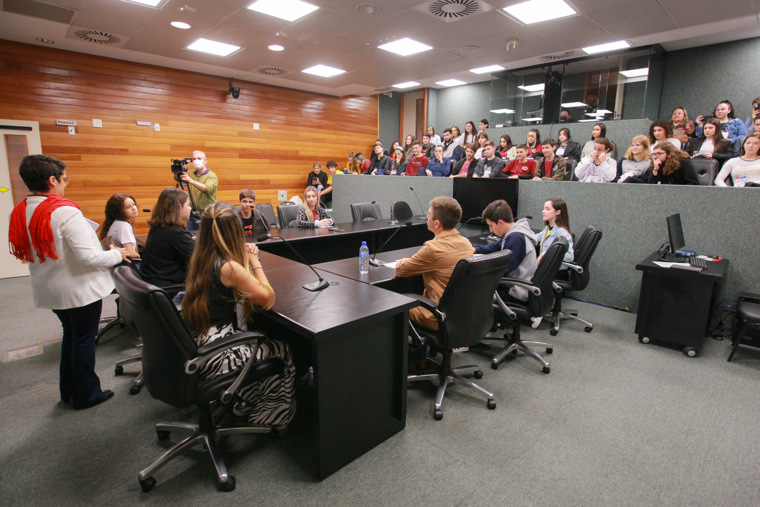 Parlamento Jovem chega à 30ª edição com 39 participantes