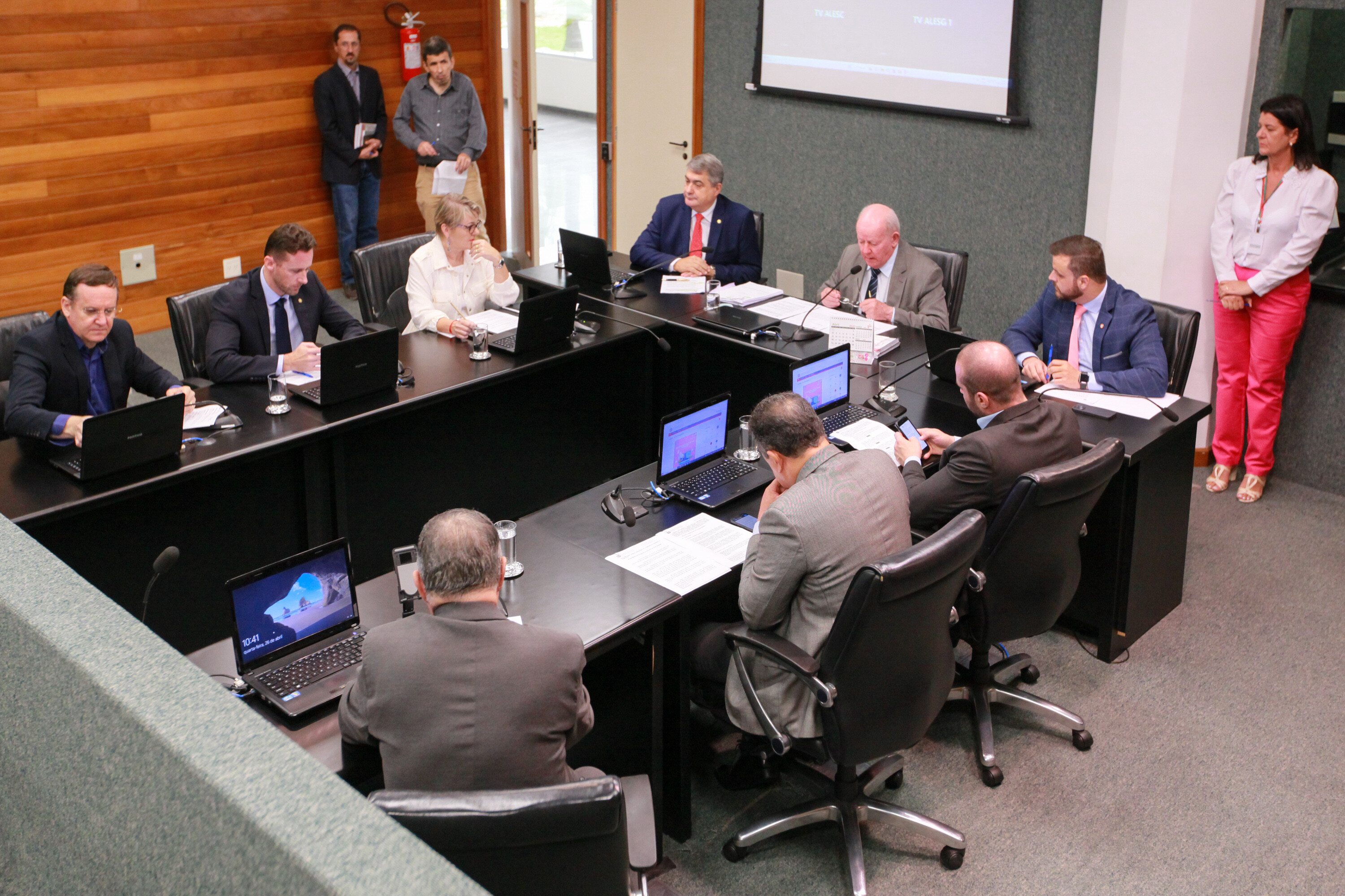 Proposta da LDO para 2024 projeta receitas e despesas em R$ 48,8 bilhões