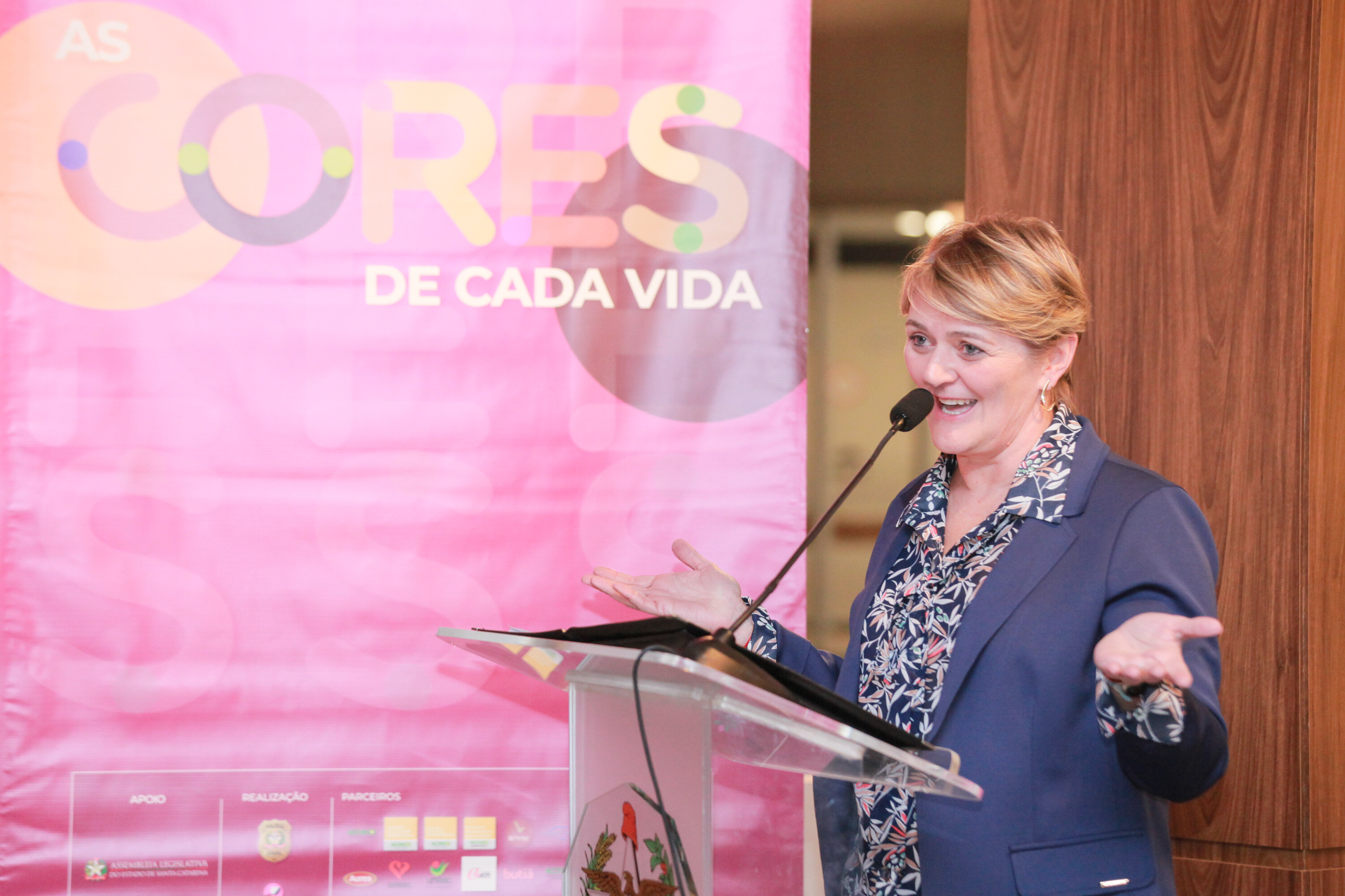 Deputada Luciane Carminatti