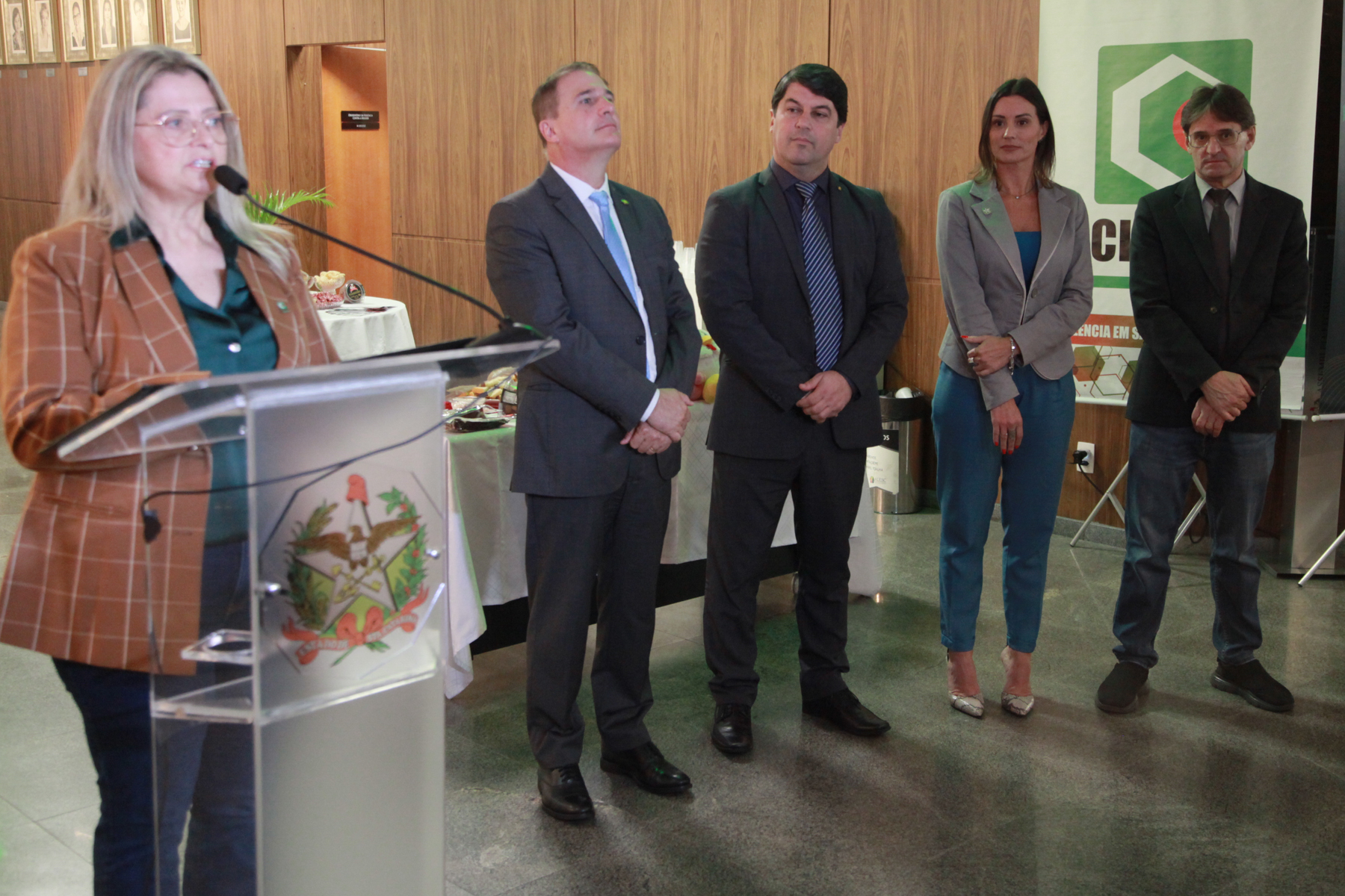Apresentação do serviço de inspeção realizado pela Cidasc nas agroindústrias e degustação de produtos inspecionados.